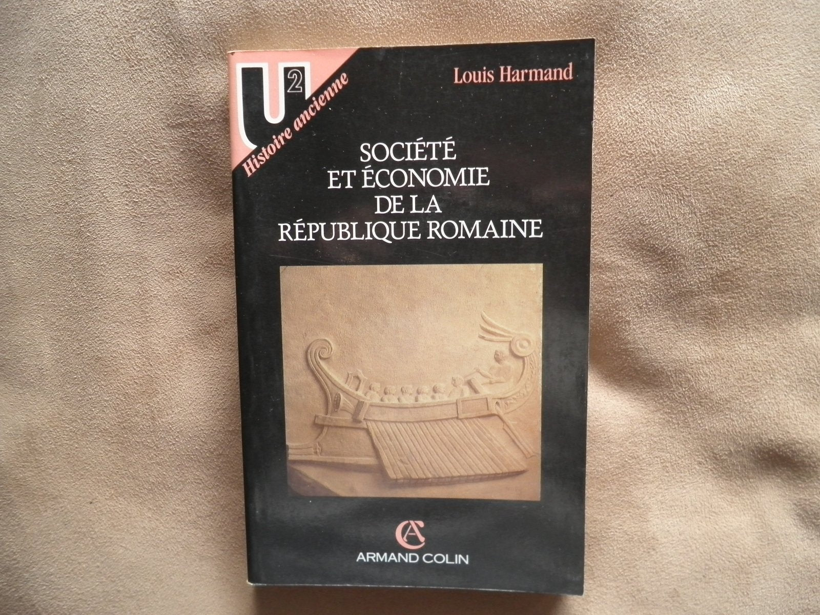 Société et économie de la République romaine Books
