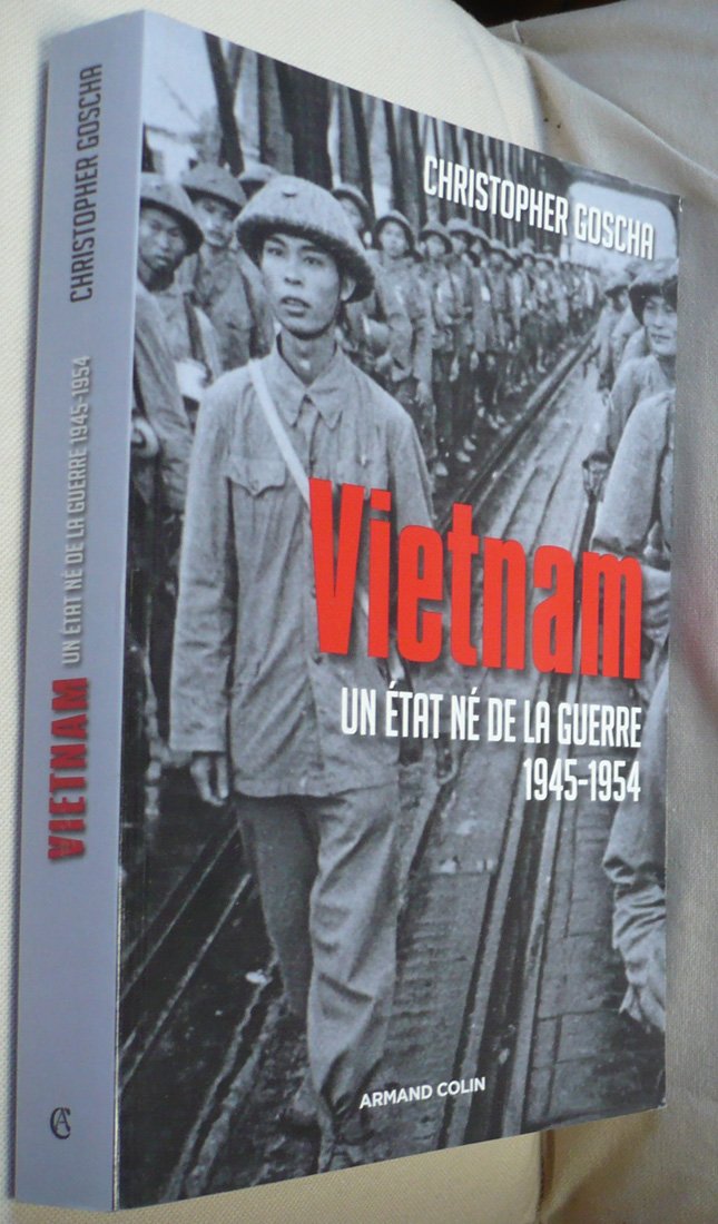 Vietnam: Un Etat né de la guerre 1945-1954 book