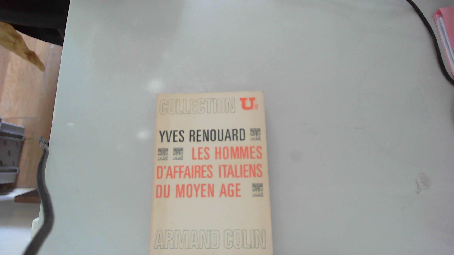 Les hommes d'affaires italiens du Moyen Age book