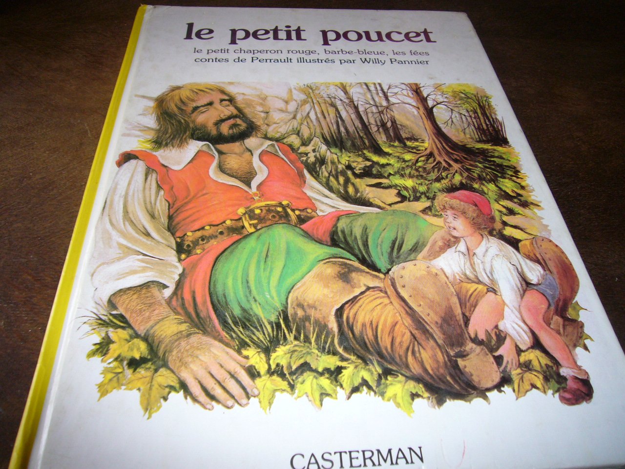 Le Petit Poucet. Le Petit Chaperon rouge. Barbe-Bleue Books
