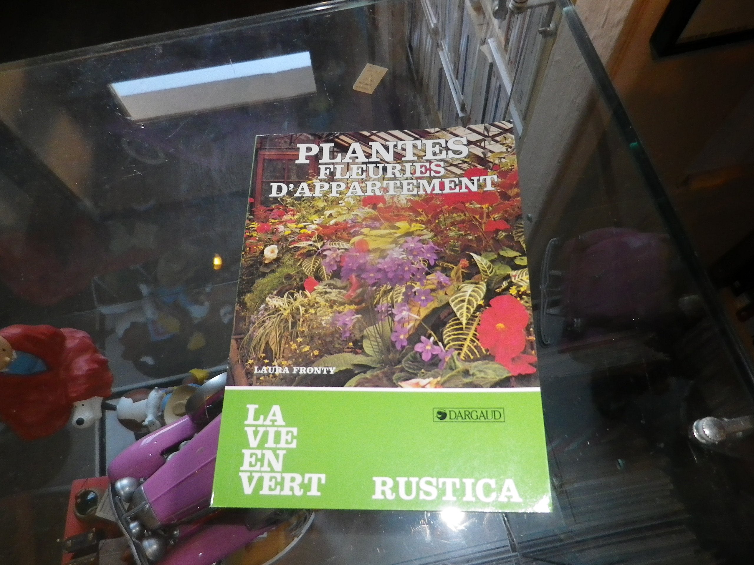 Plantes Fleuries D'Appartement. 9eme Edition book