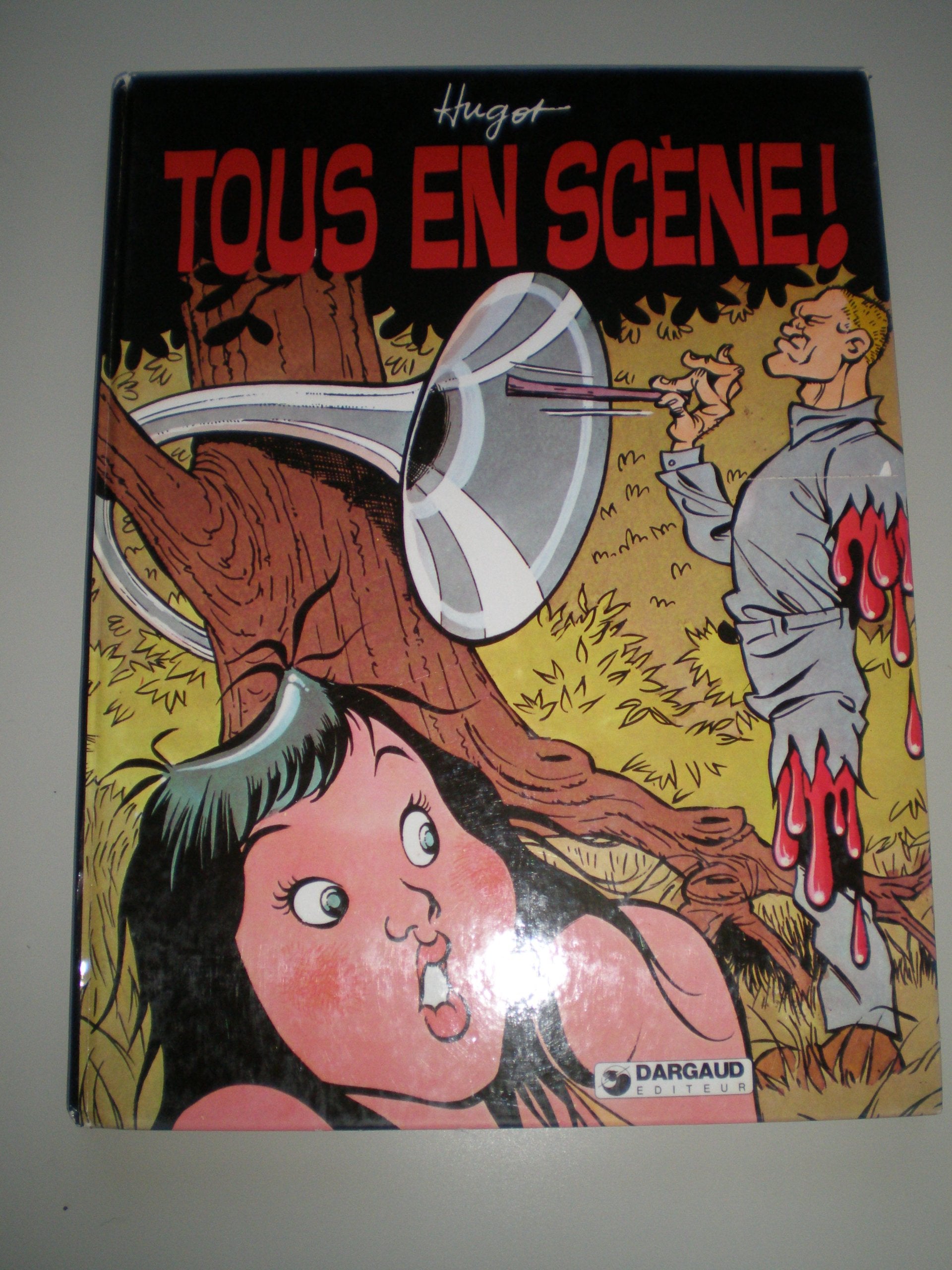 TOUS EN SCENE de HUGOT book