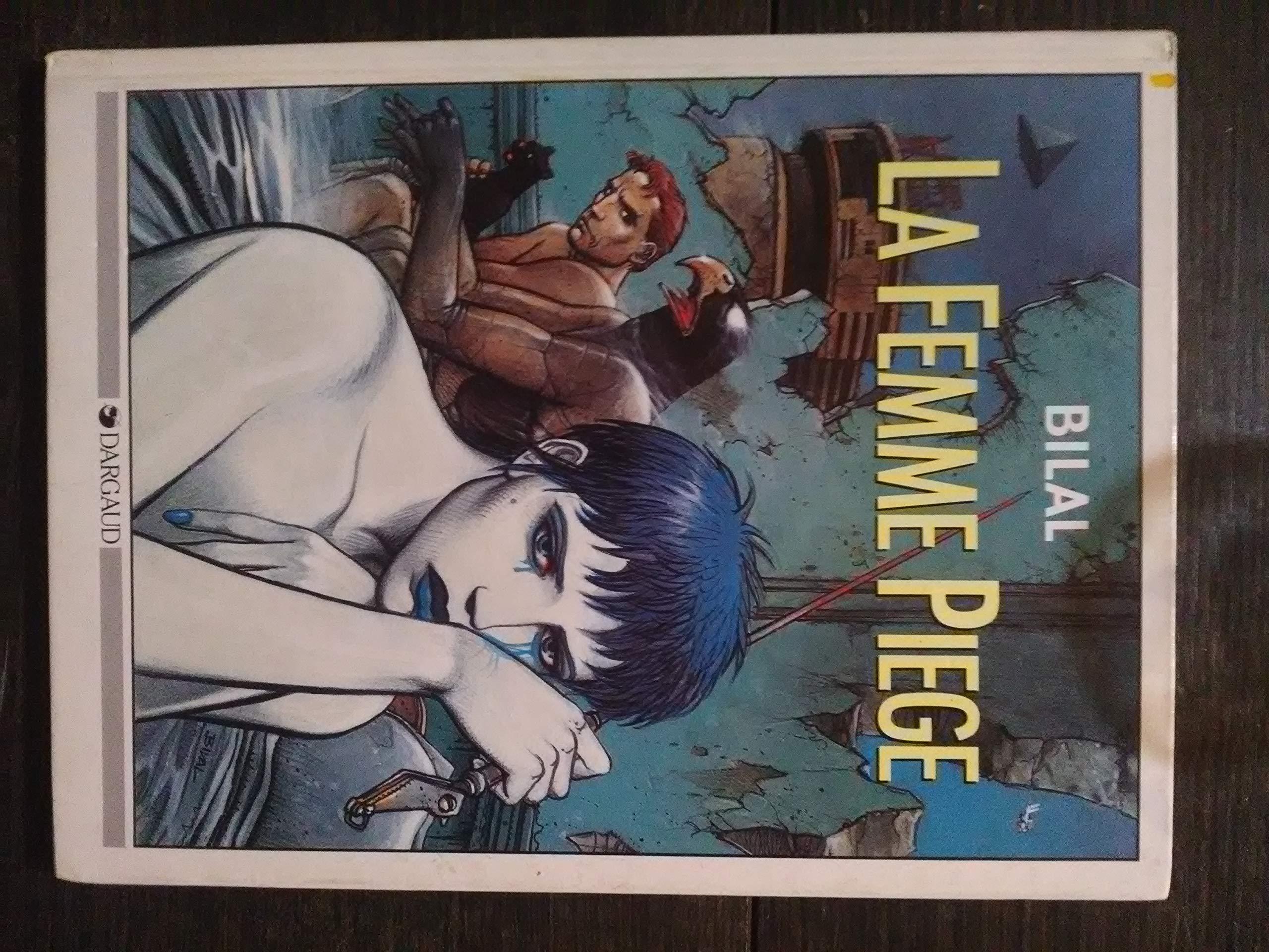 La femme piege book