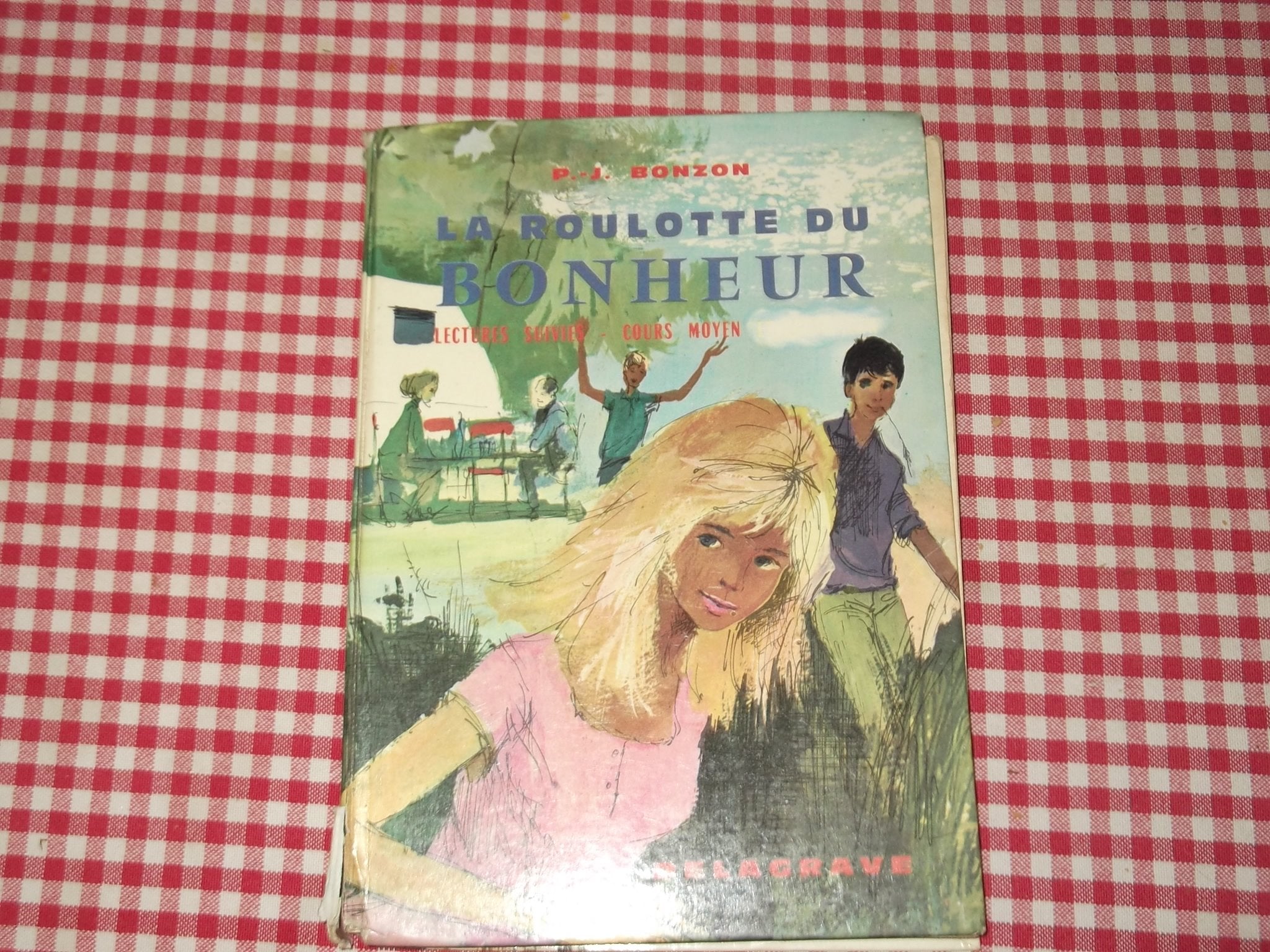 La Roulotte du bonheur : C.M.2. Classe de 6e book