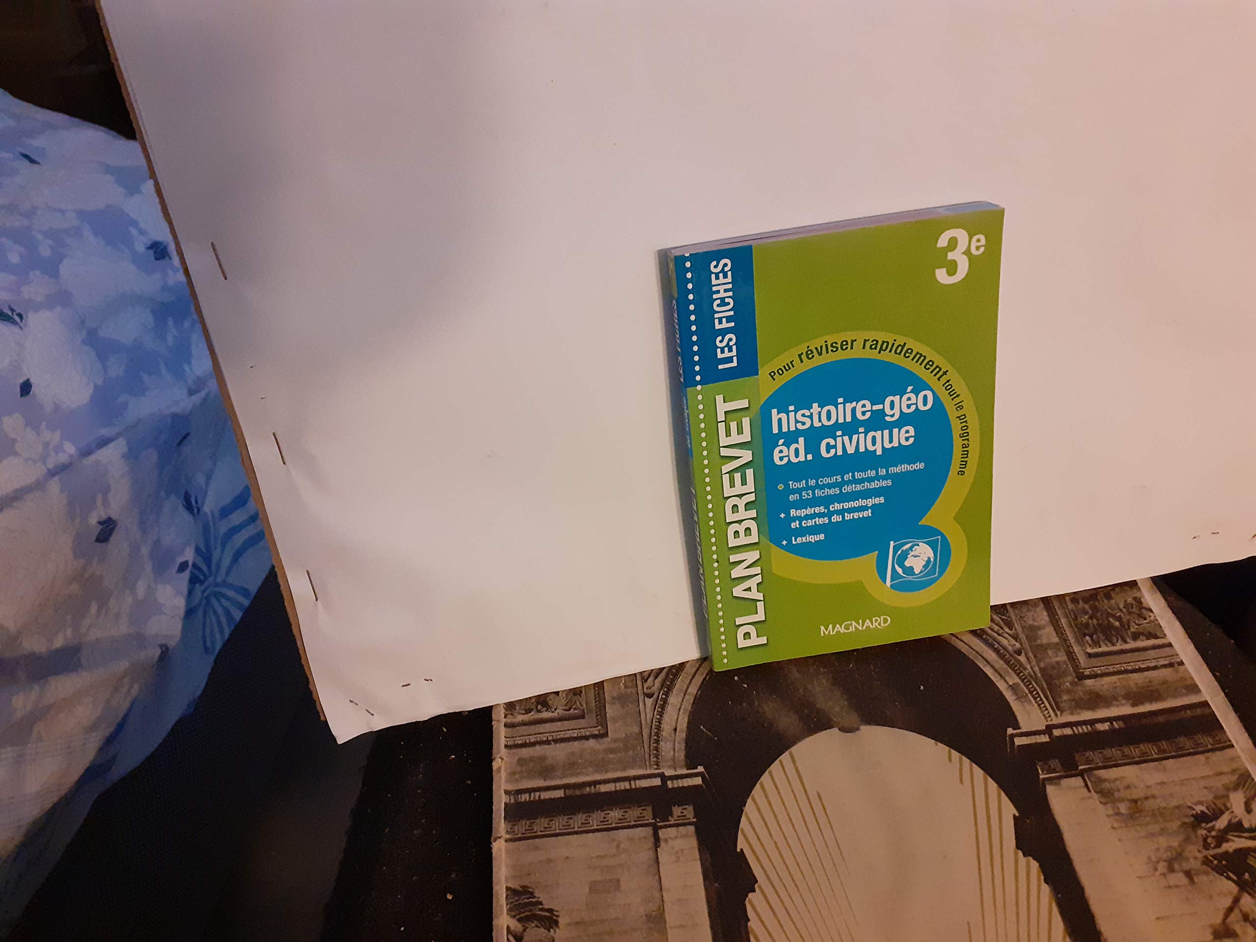 Histoire-géo, éducation civique 3e Books