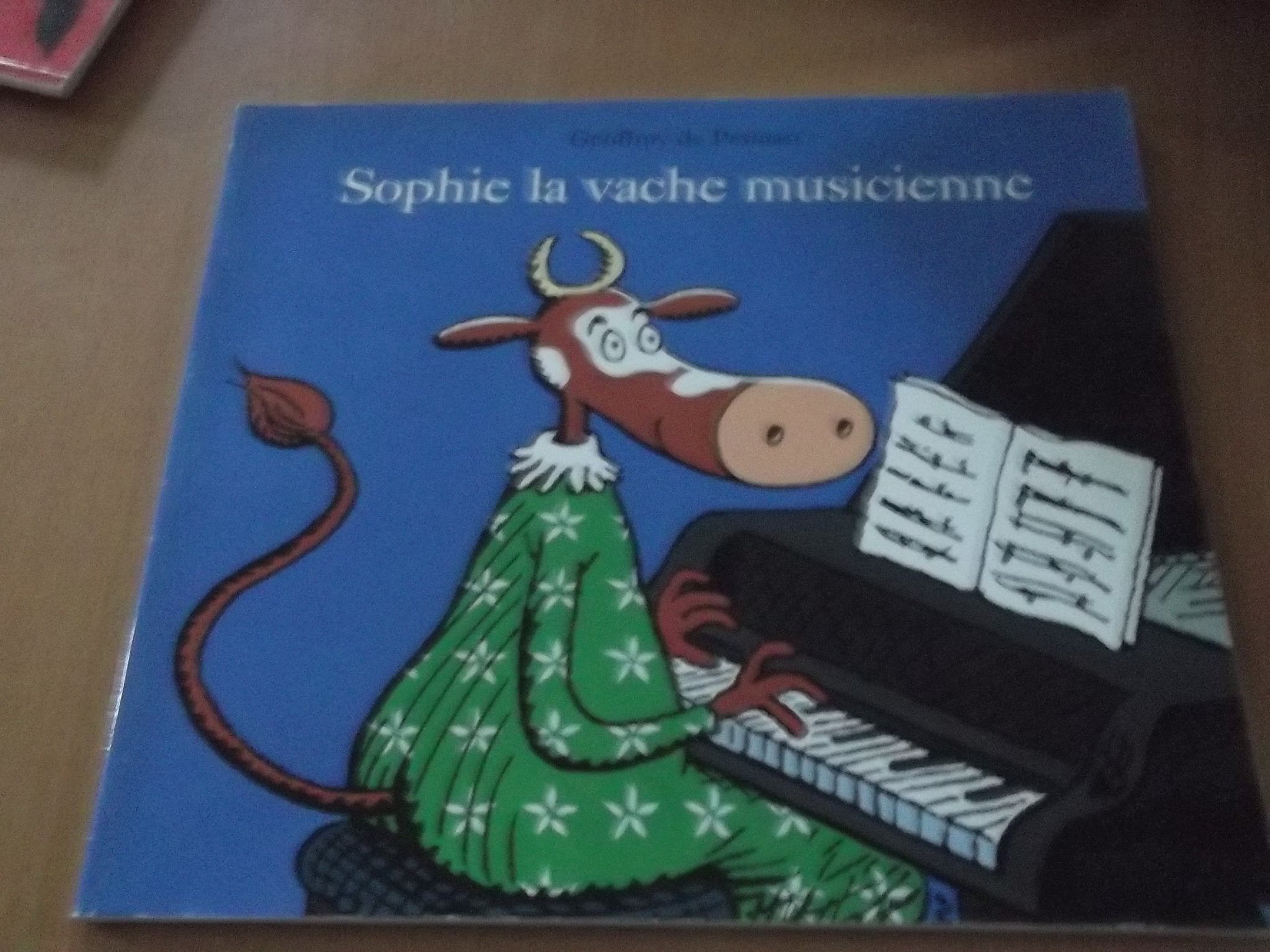 Sophie, la vache musicienne book