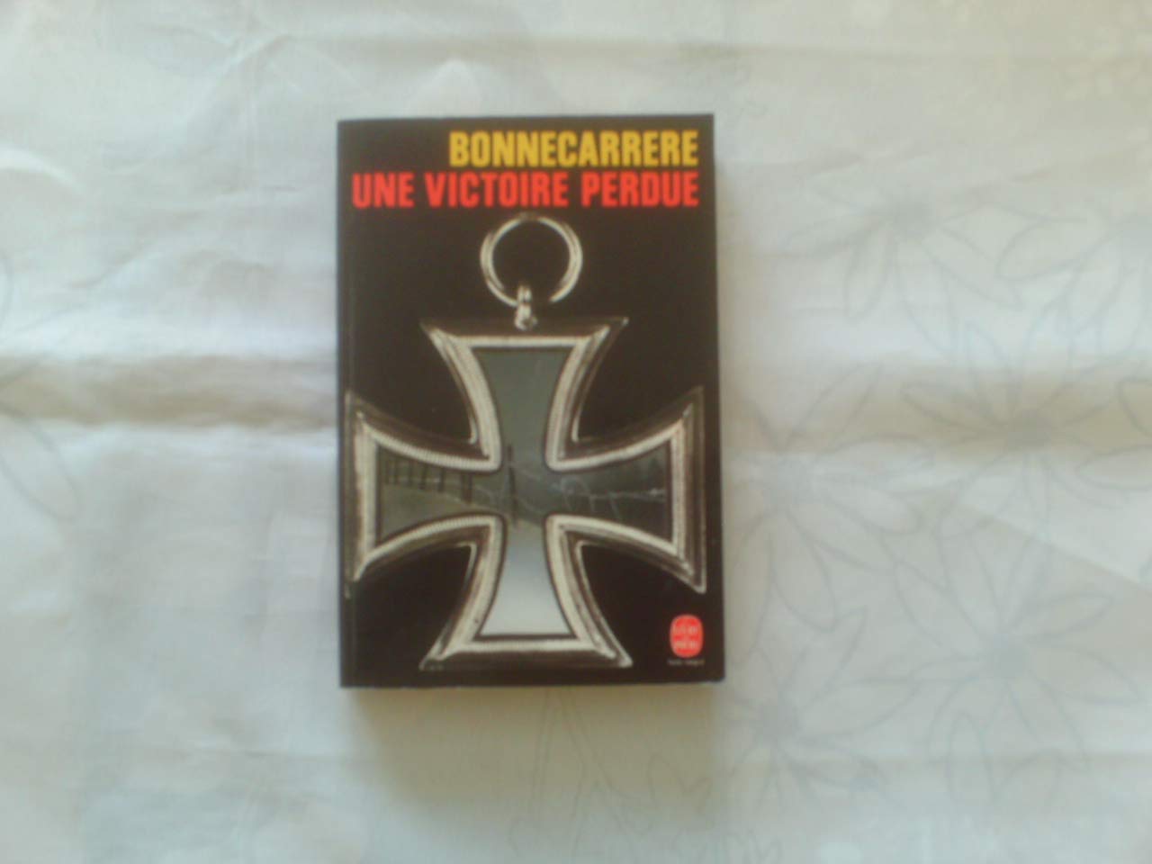 Une Victoire perdue Contemporary literature