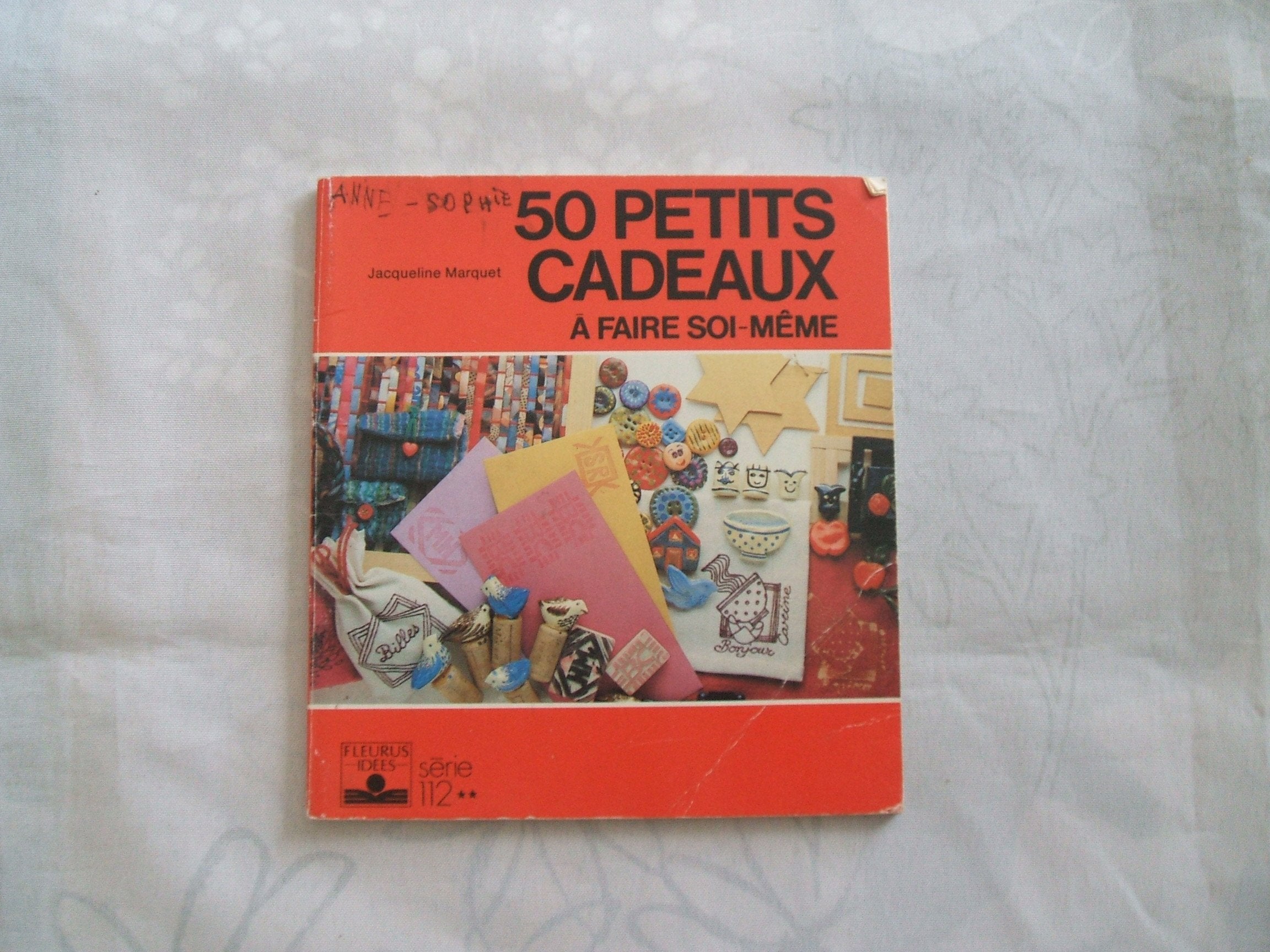 50 petits cadeaux a faire soi-meme book