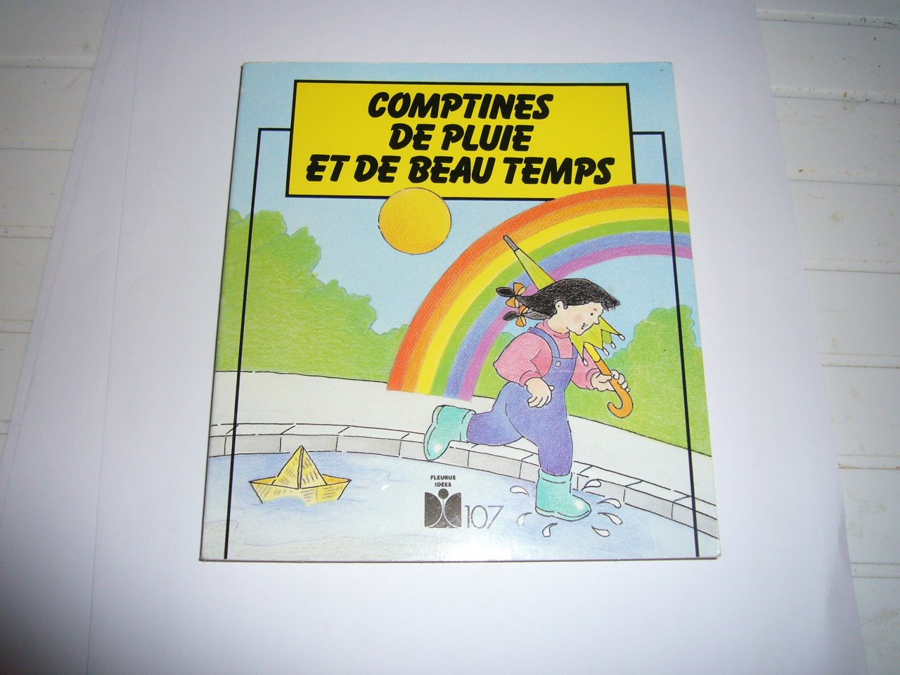 Comptines de pluie et de beau temps: Comptines Books