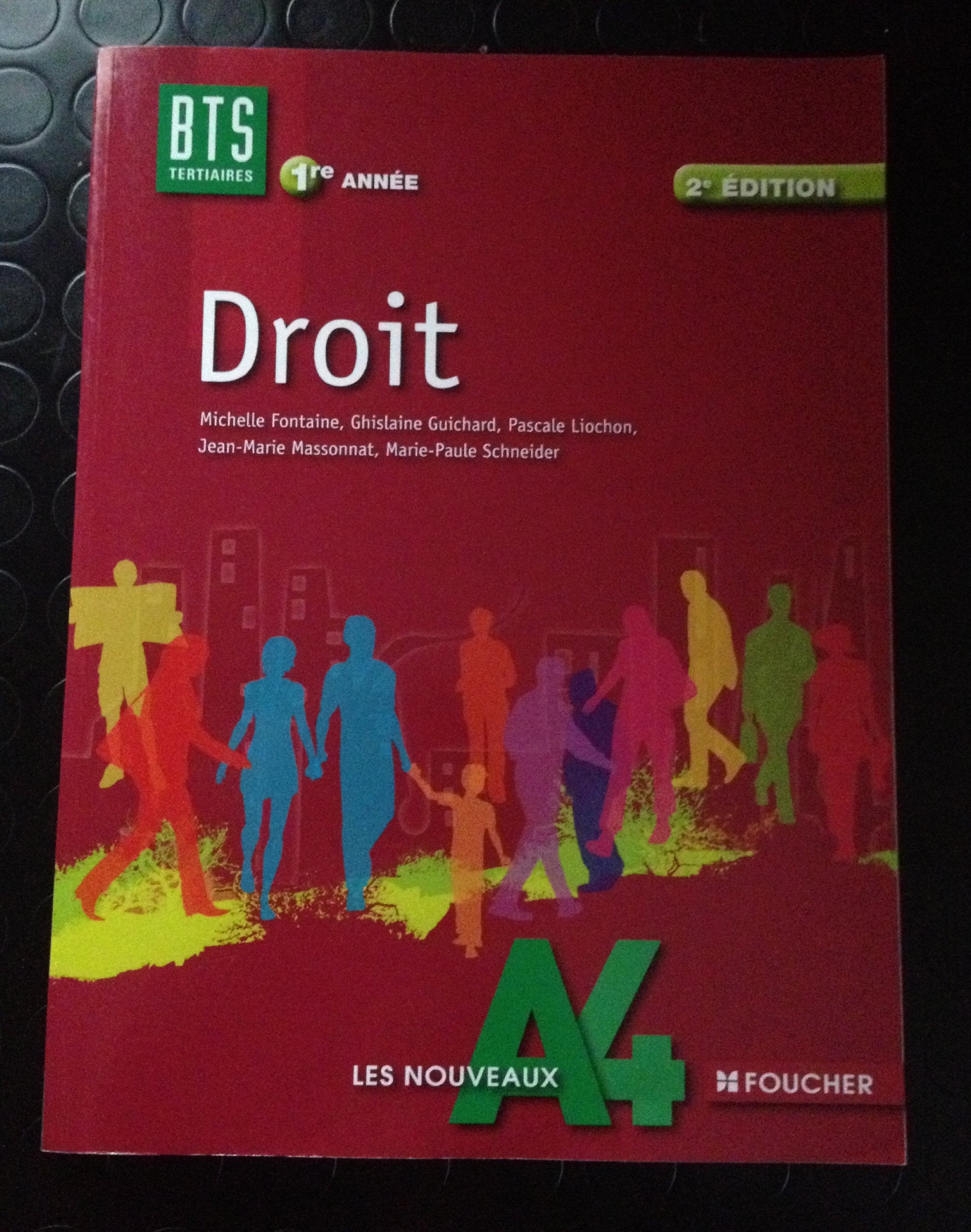 Droit 1ere année BTS tertiaires book