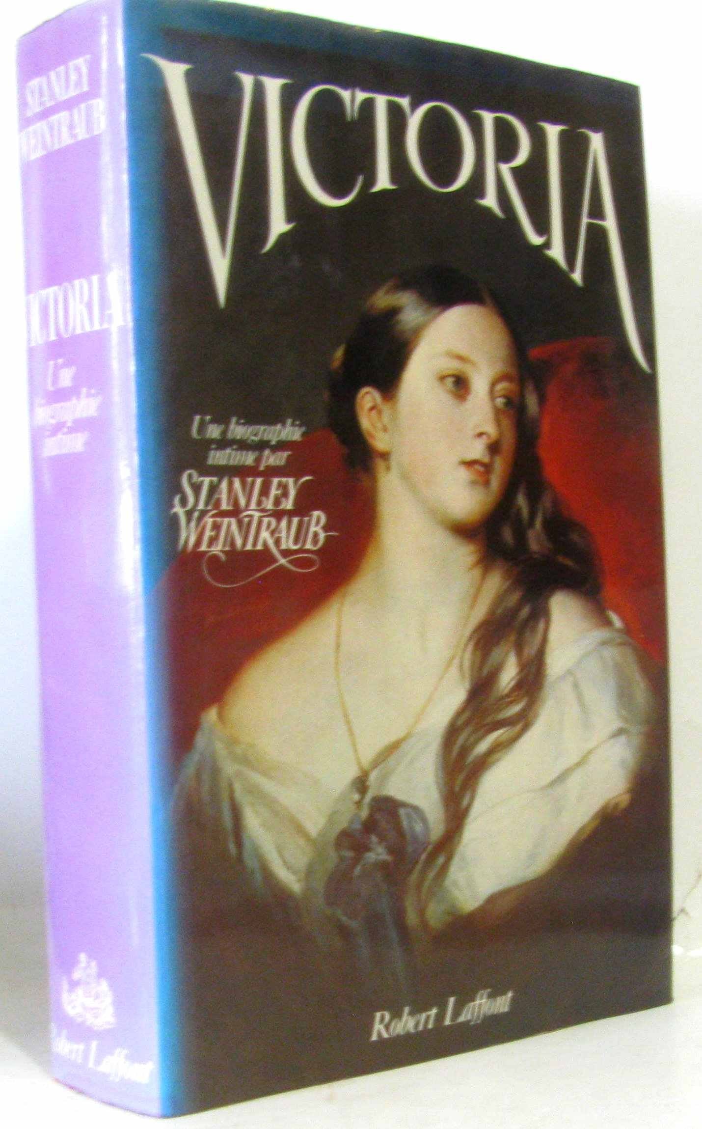 VICTORIA UNE BIOGRAPHIE INTIME book