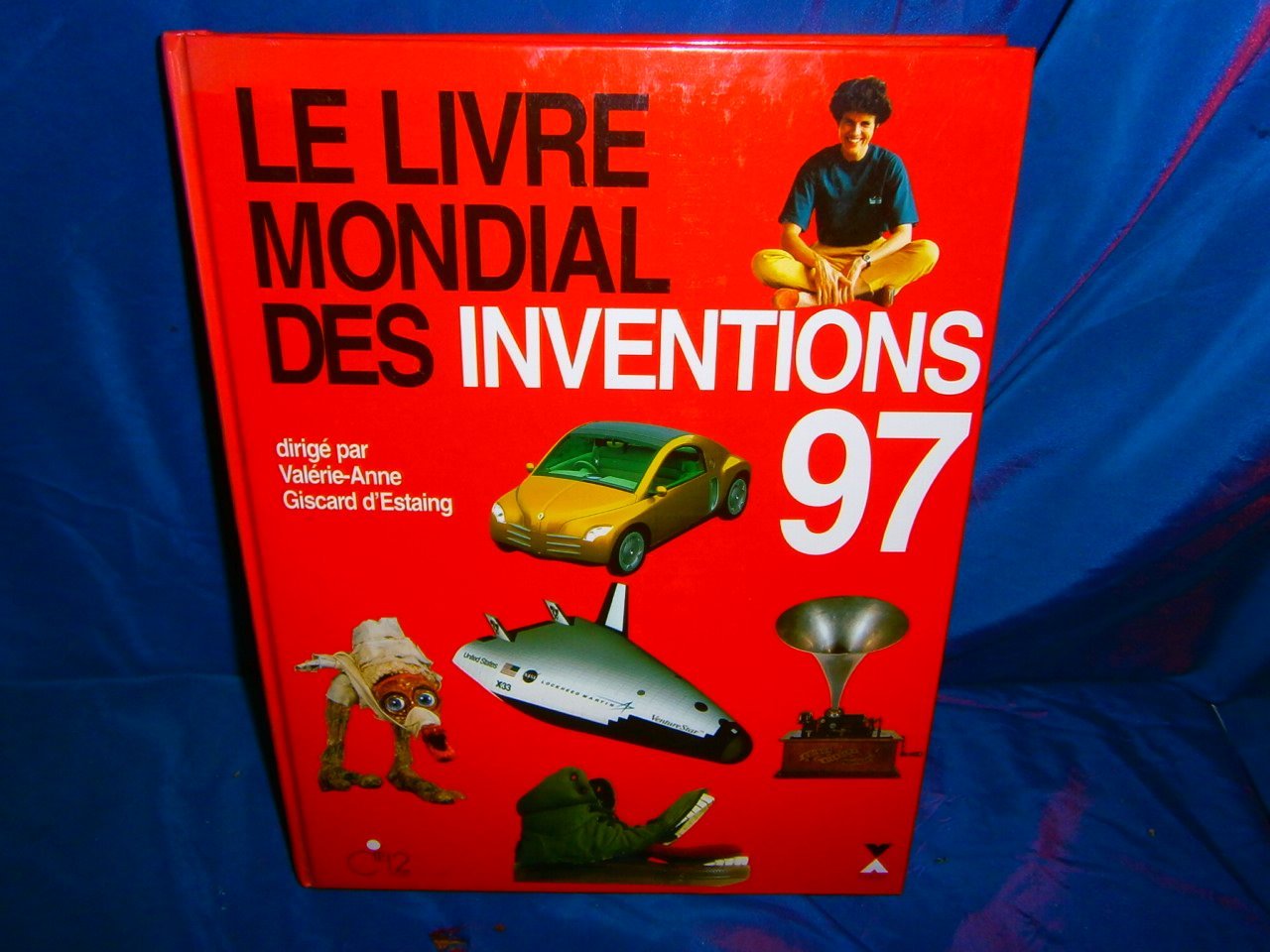 Le livre mondial des inventions 1997 book