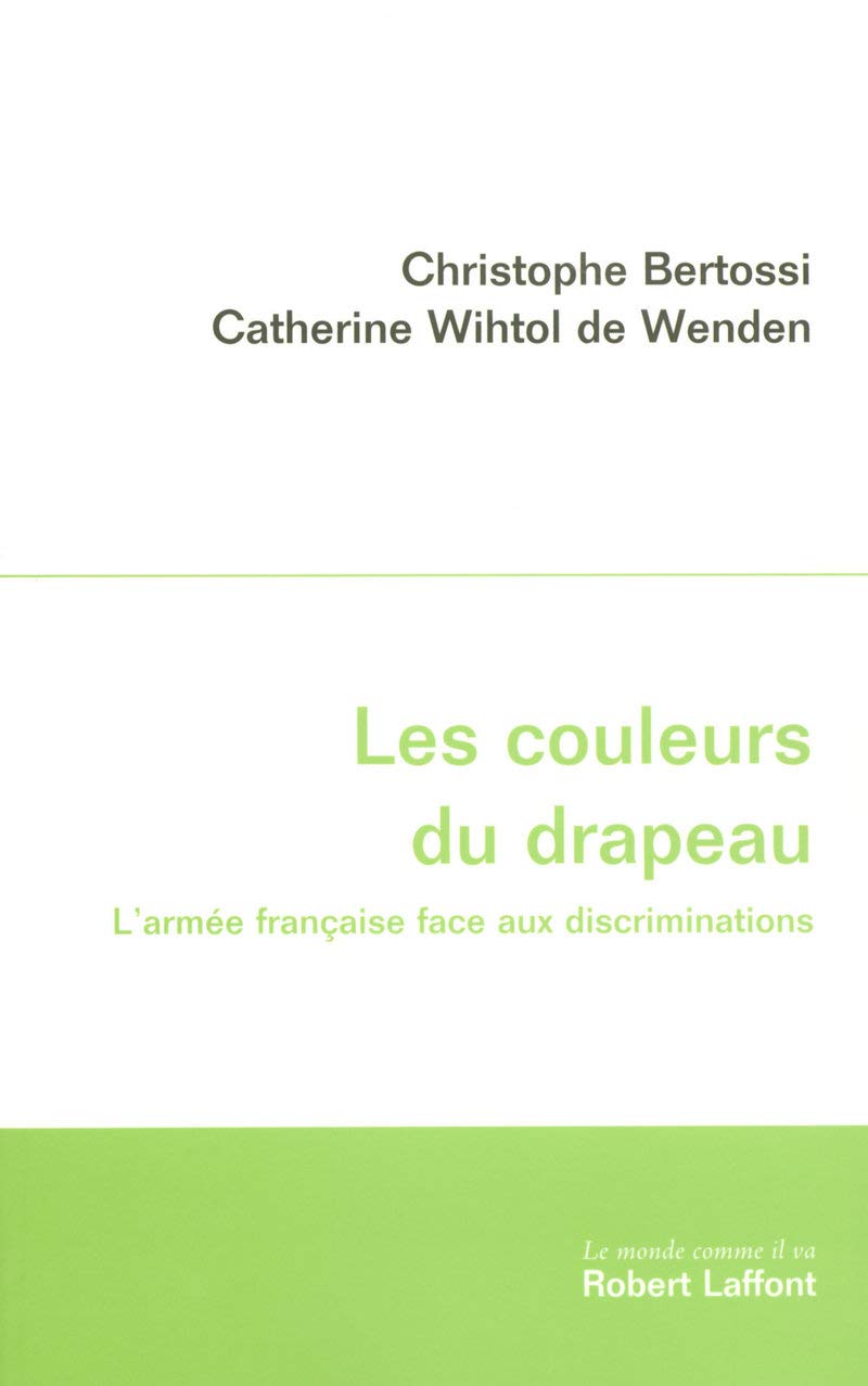 Les couleurs du drapeau l'armée française face aux discriminations Essays & Short Stories