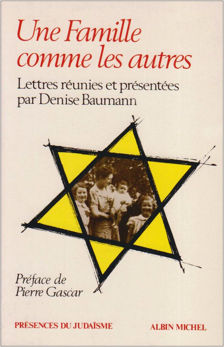 Une Famille comme les autres : lettres book