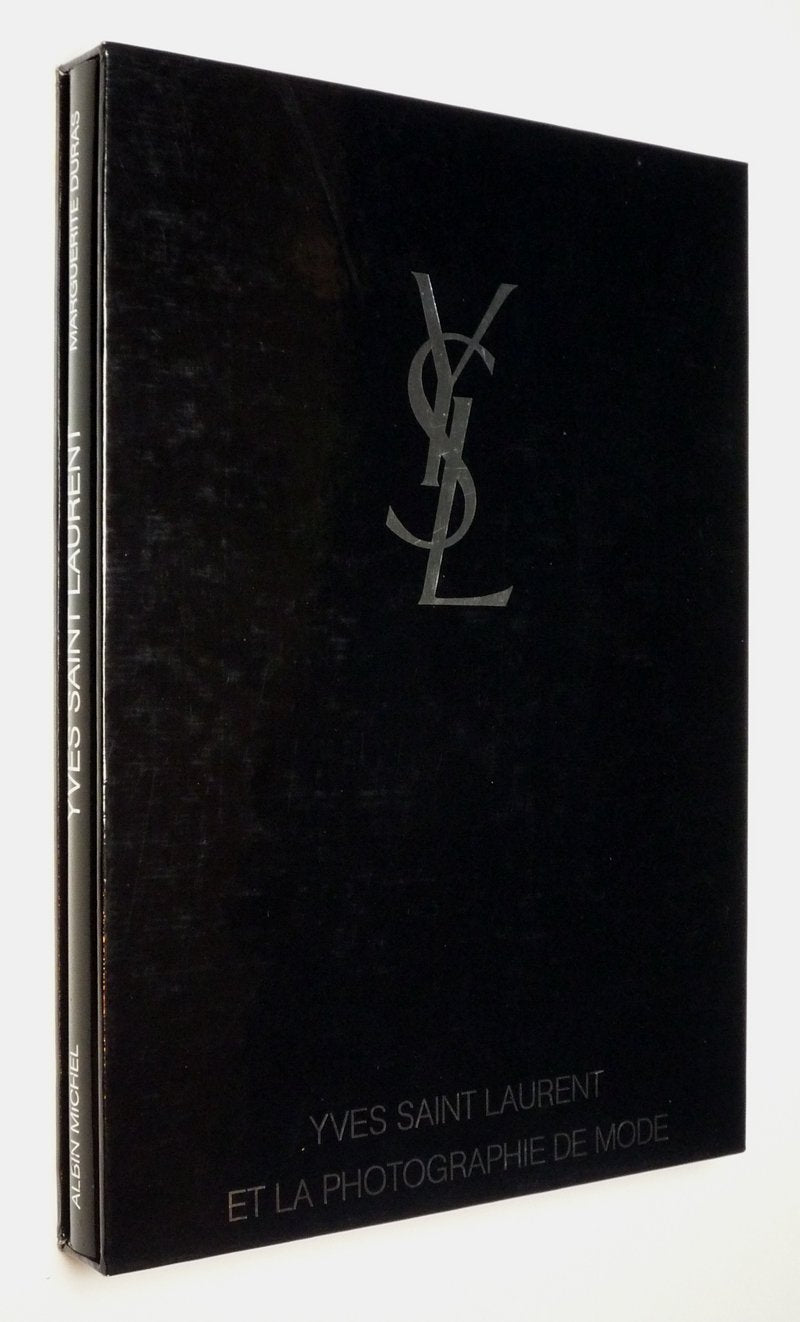 Yves Saint Laurent et la Photographie de Mode book