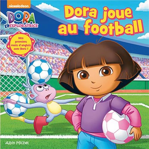 Dora joue au football book