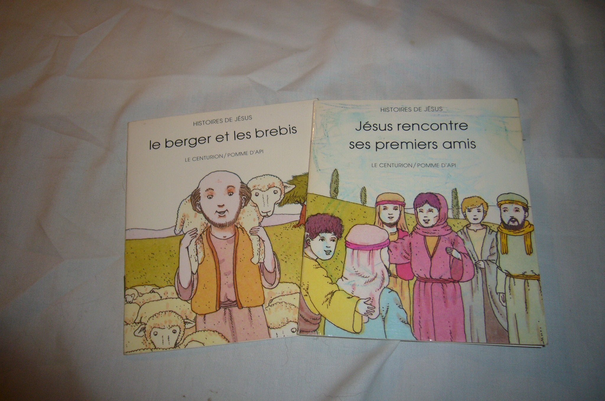 Jésus rencontre ses premiers amis book