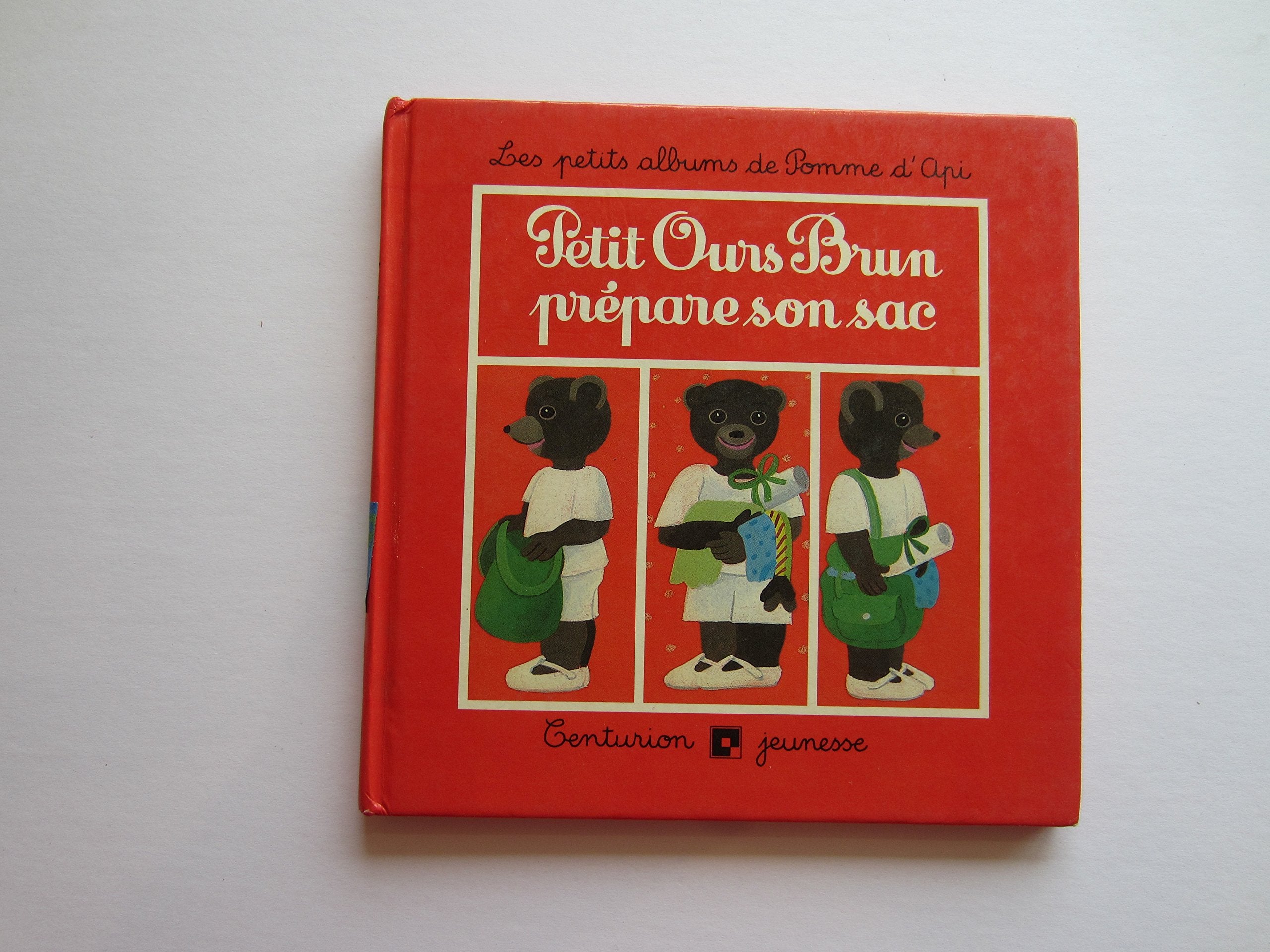 Petit ours brun est faché avec sa maman book