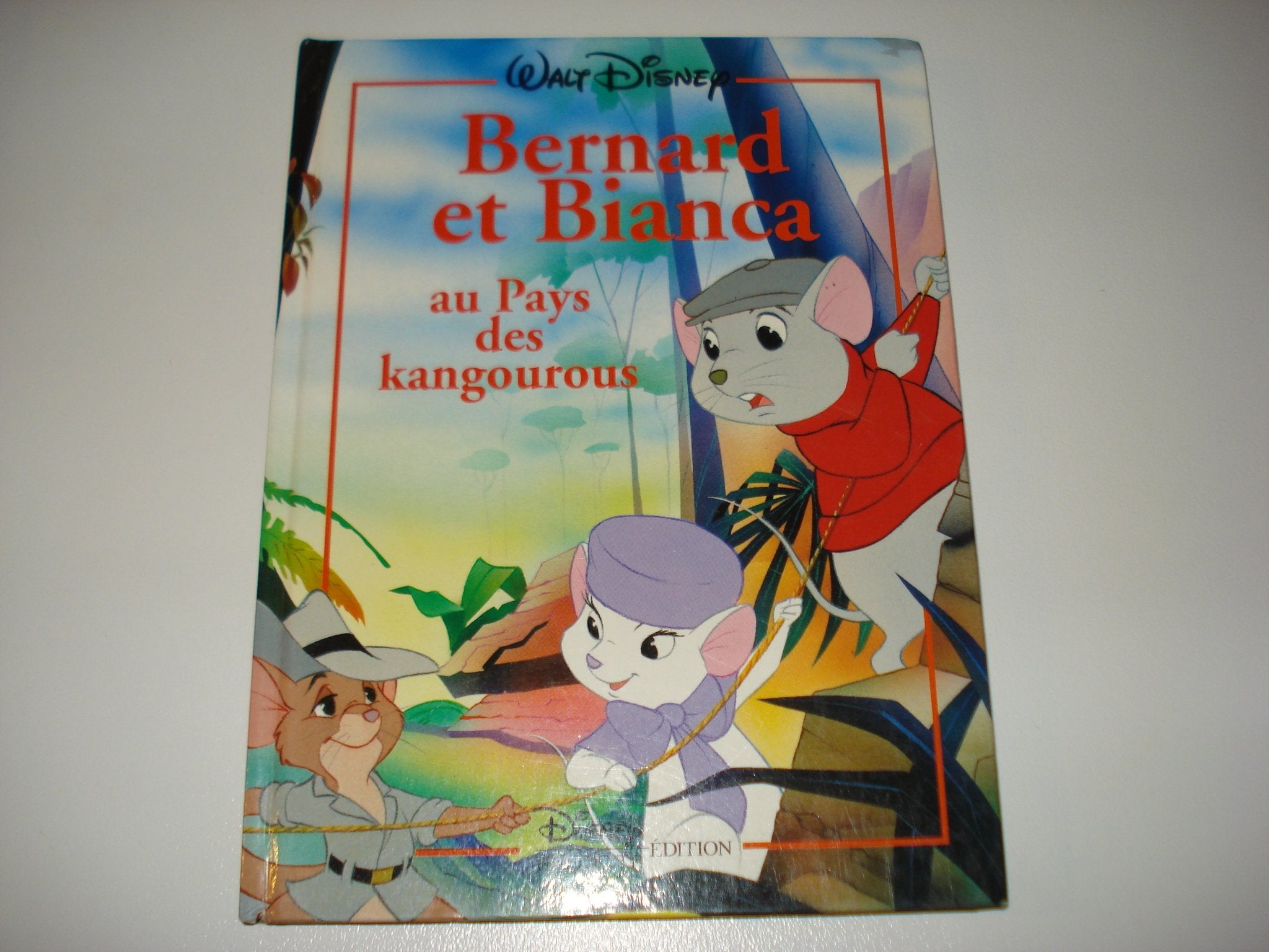 Bernard et Bianca au pays des kangourous book