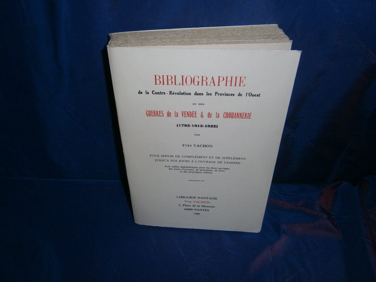 Je reconnais les poissons marins (Collection Agir et connaître) book