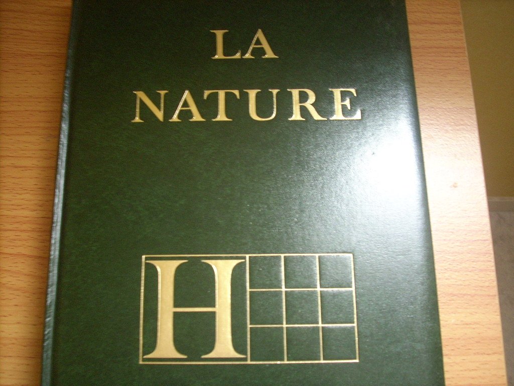 La Terre et son histoire Animaux et fossiles préhistoriques (La Nature) Books