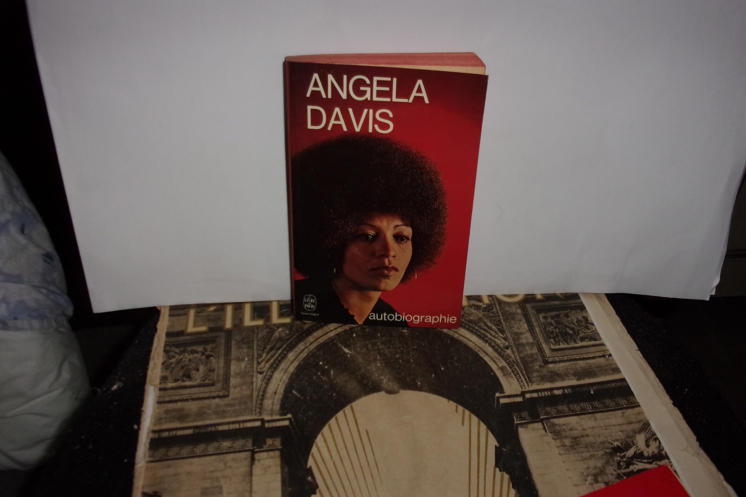 Autobiographie (Le Livre de poche) book