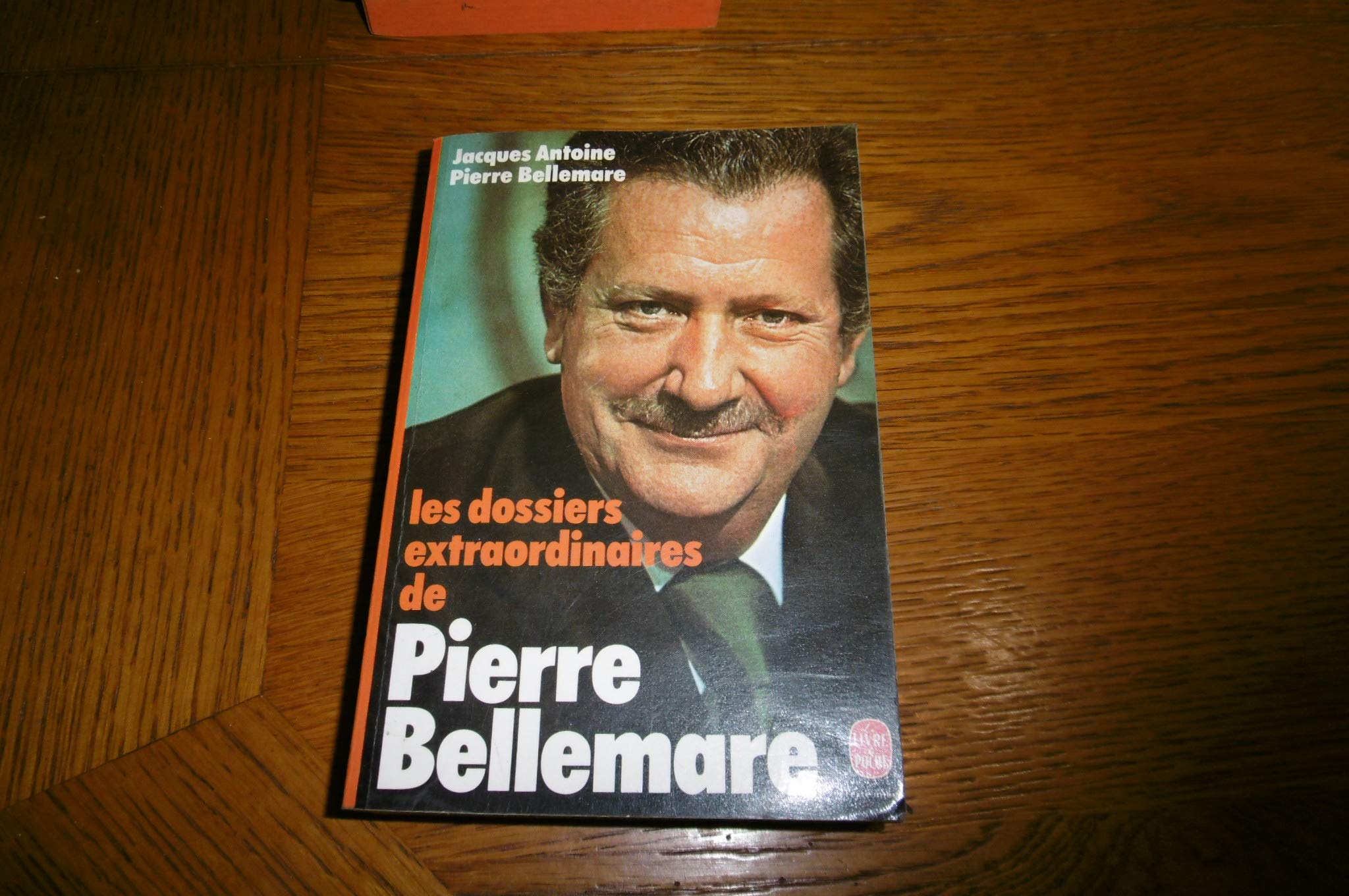 Les Dossiers extraordinaires de Pierre Bellemare Books