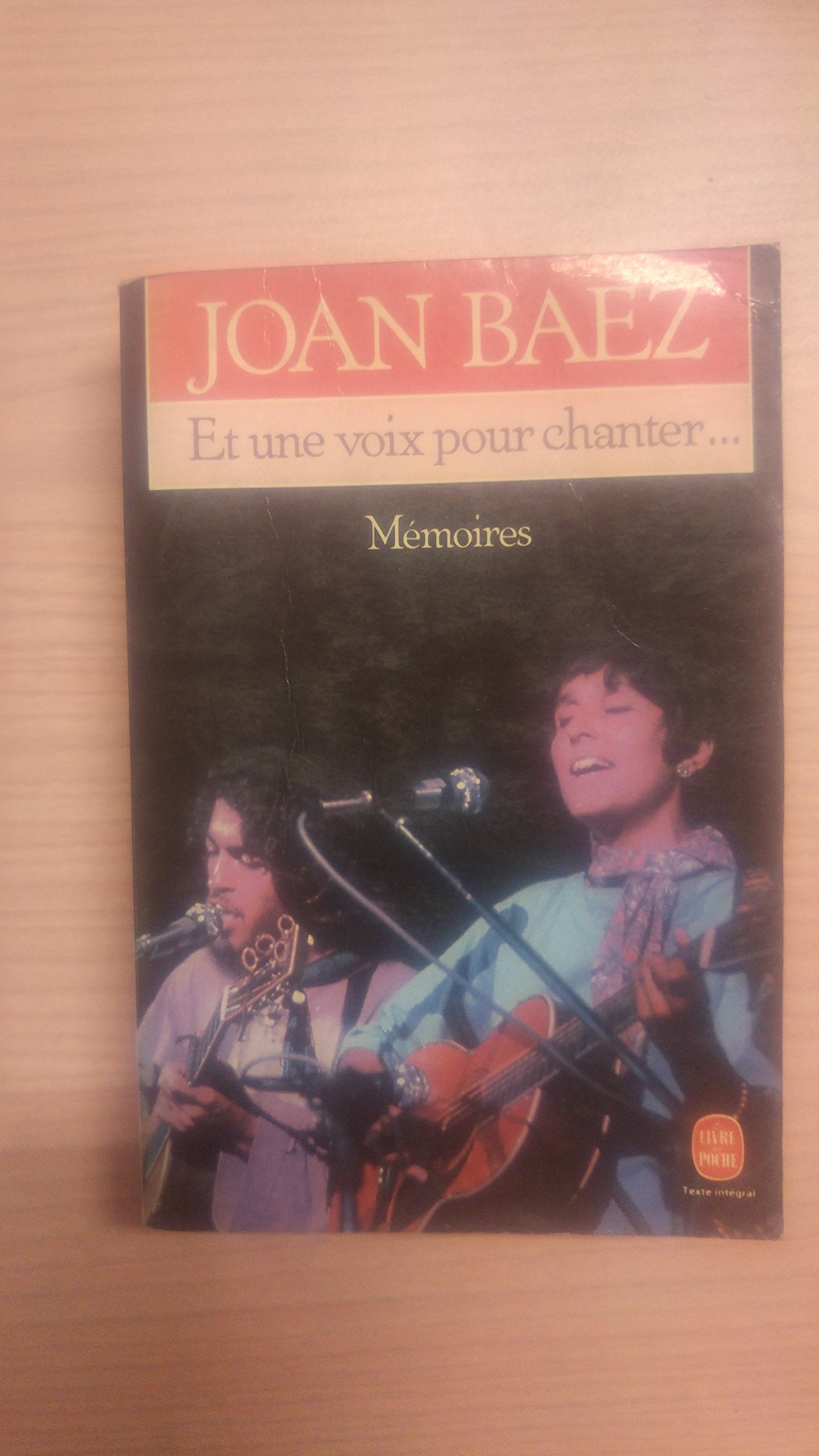 Et une voix pour chanter: Mémoires Books