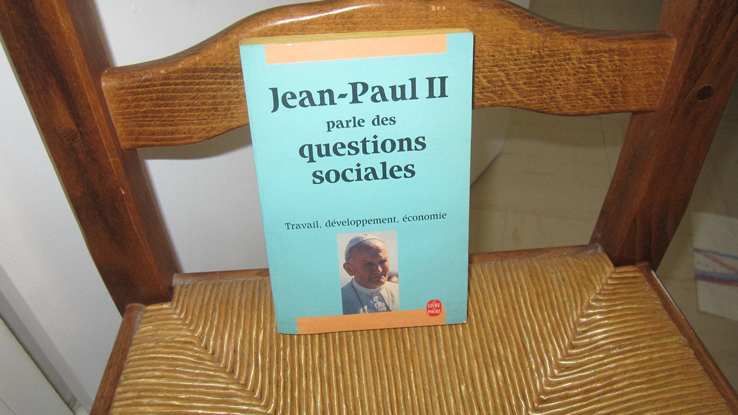 Jean Paul II parle des question sociales book