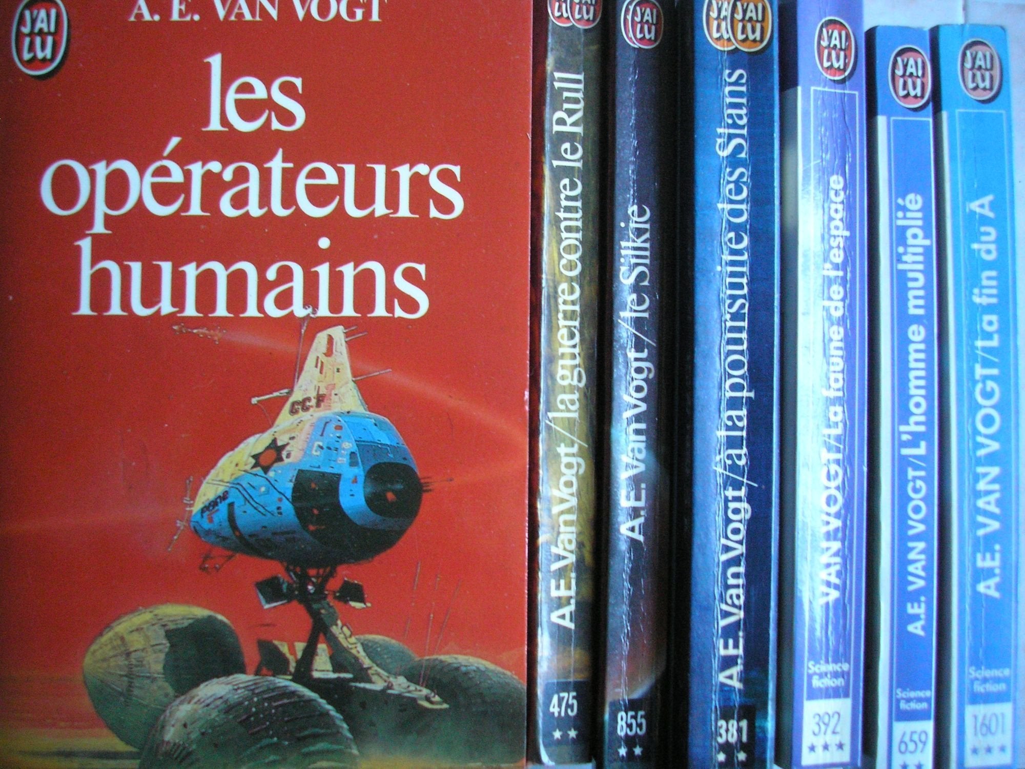 A.E. van vogt - lot 7 livres : la fin du A - l'homme multiplié - la faune de l'espace - a la poursuite des slans - le silkie - la guerre contre le rull - les opérateurs humains Books