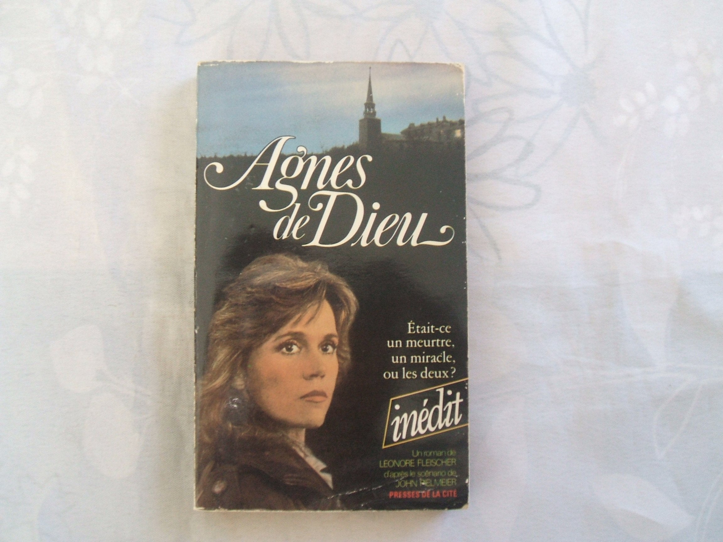Agnes de dieu Books