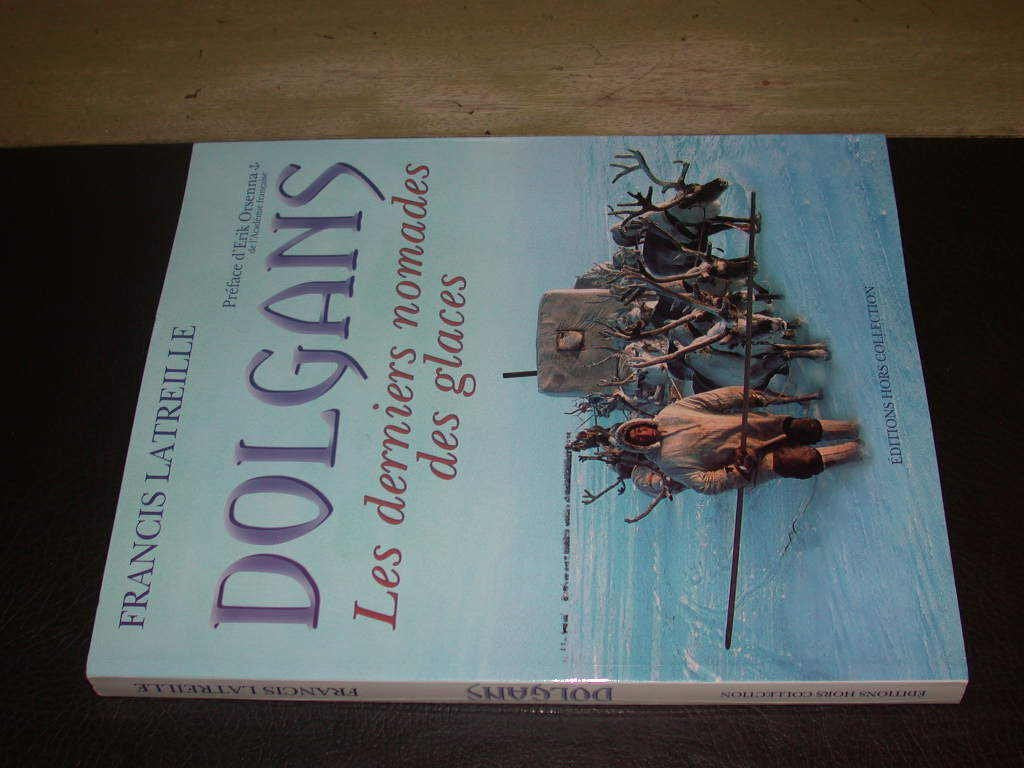 Dolgans : Les derniers nomades des glaces book