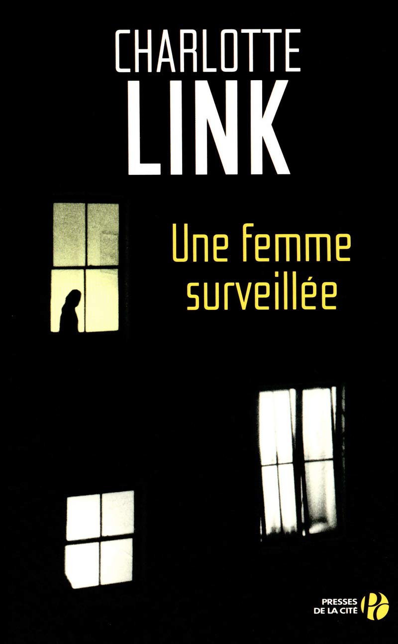 Une femme surveillée book