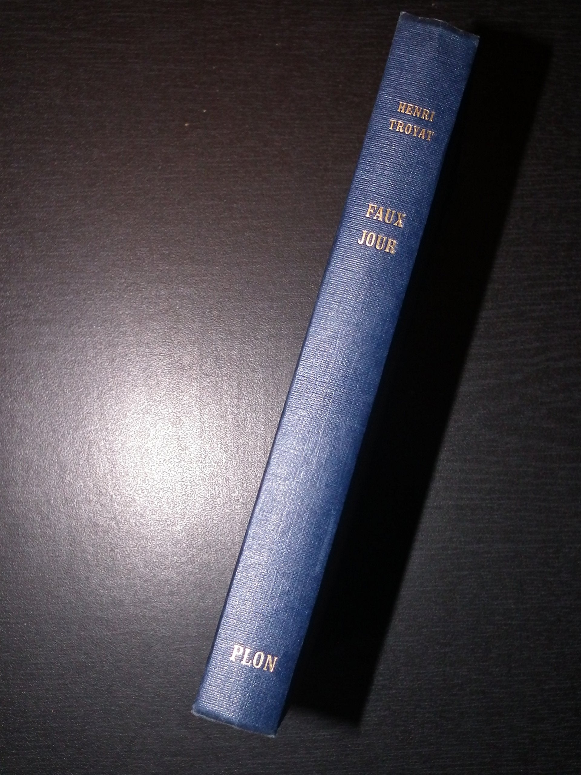 Faux Jour book