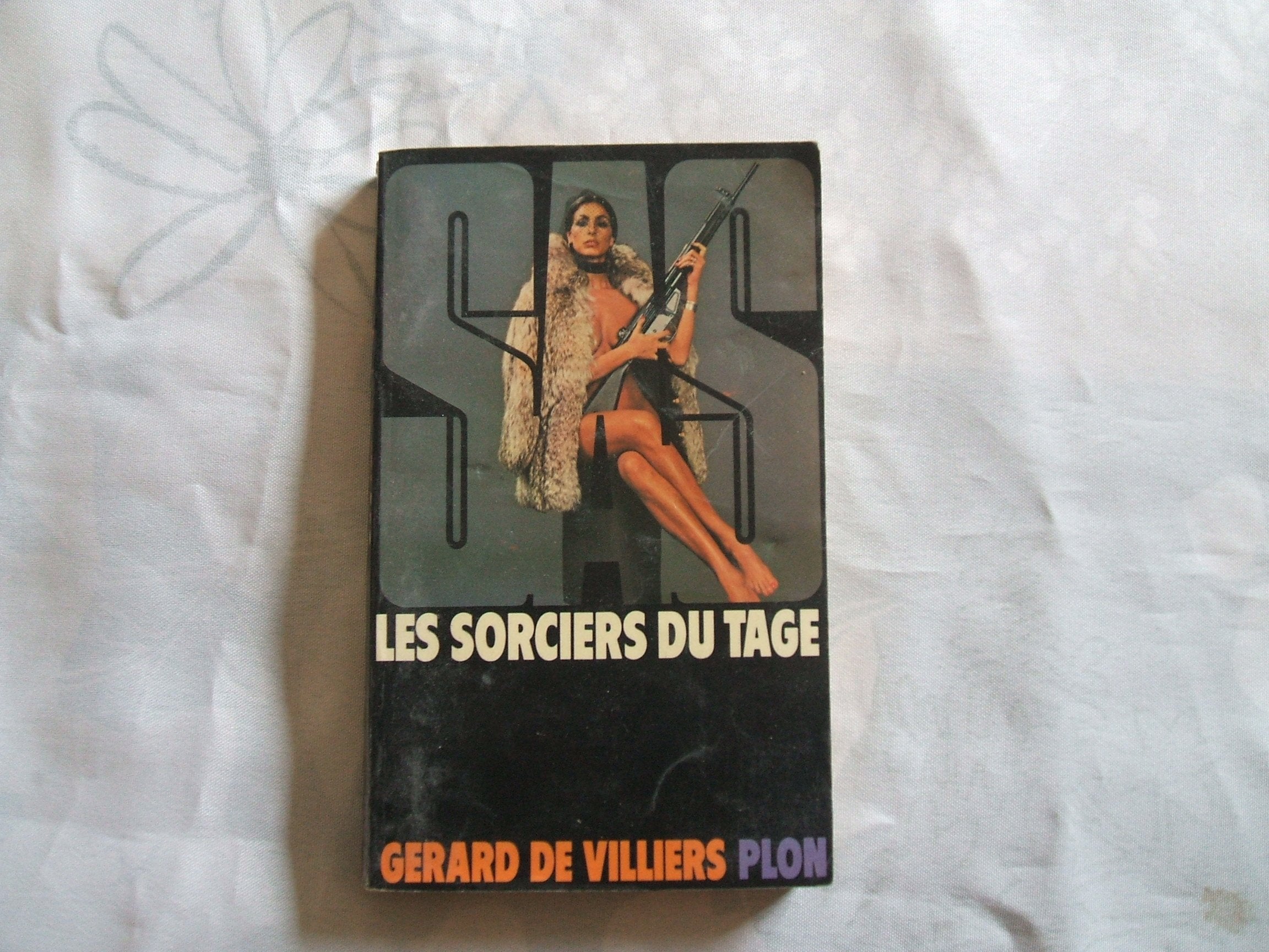 SAS : Les sorciers du tage book