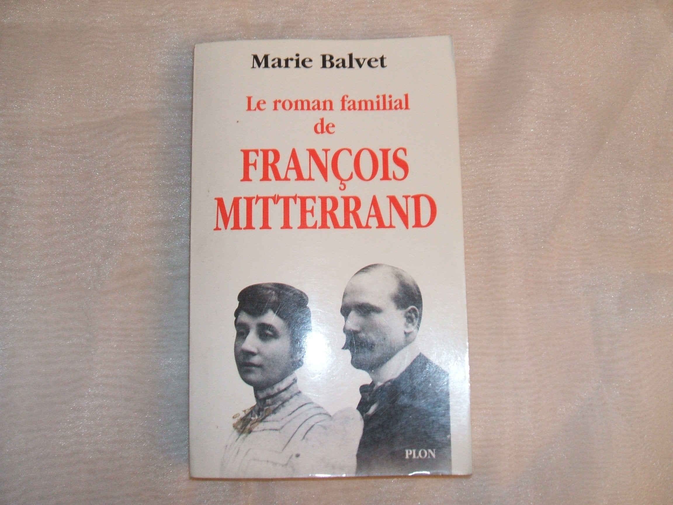 Le Roman familial de François Mitterrand Books