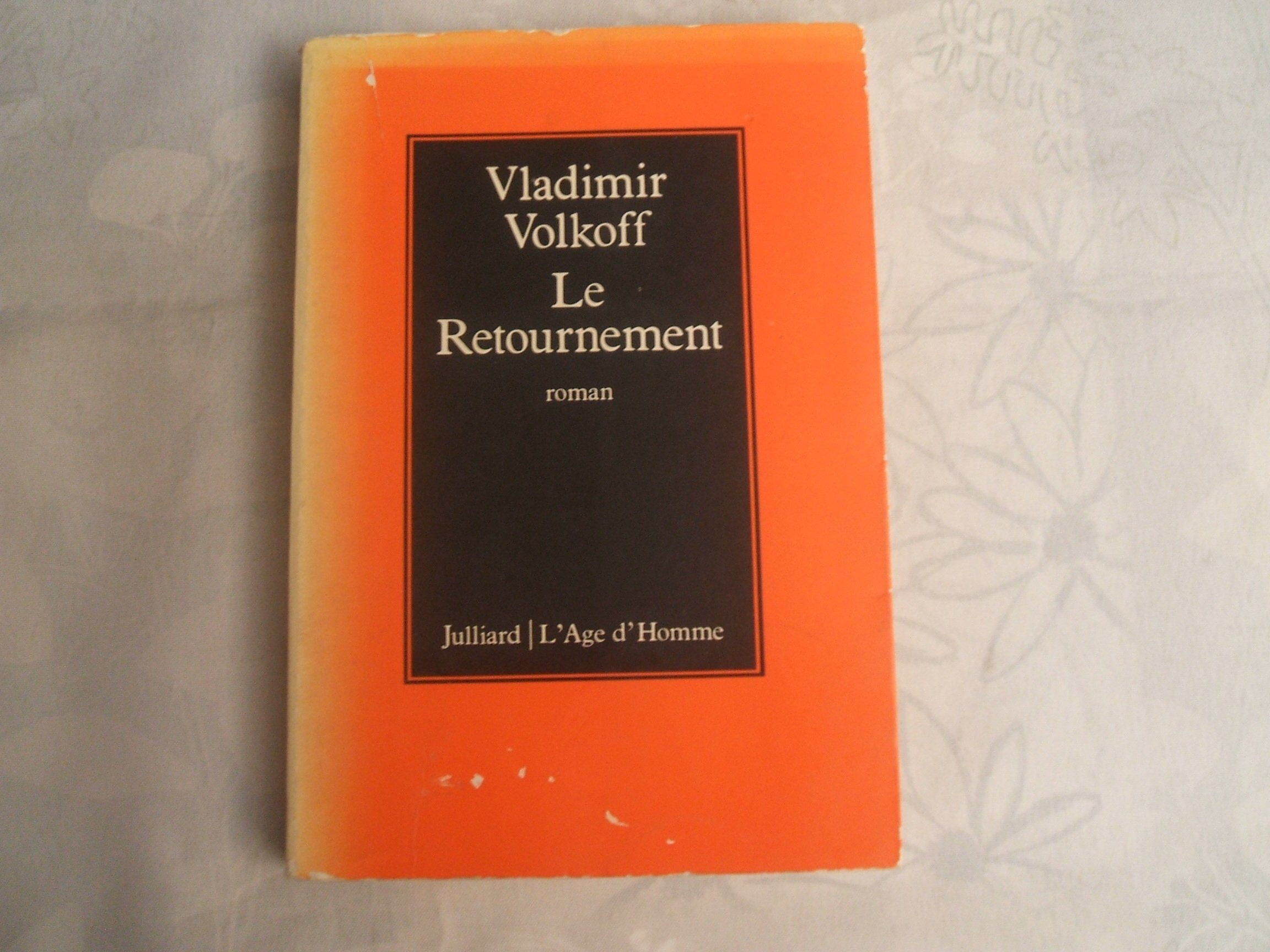 Le retournement book