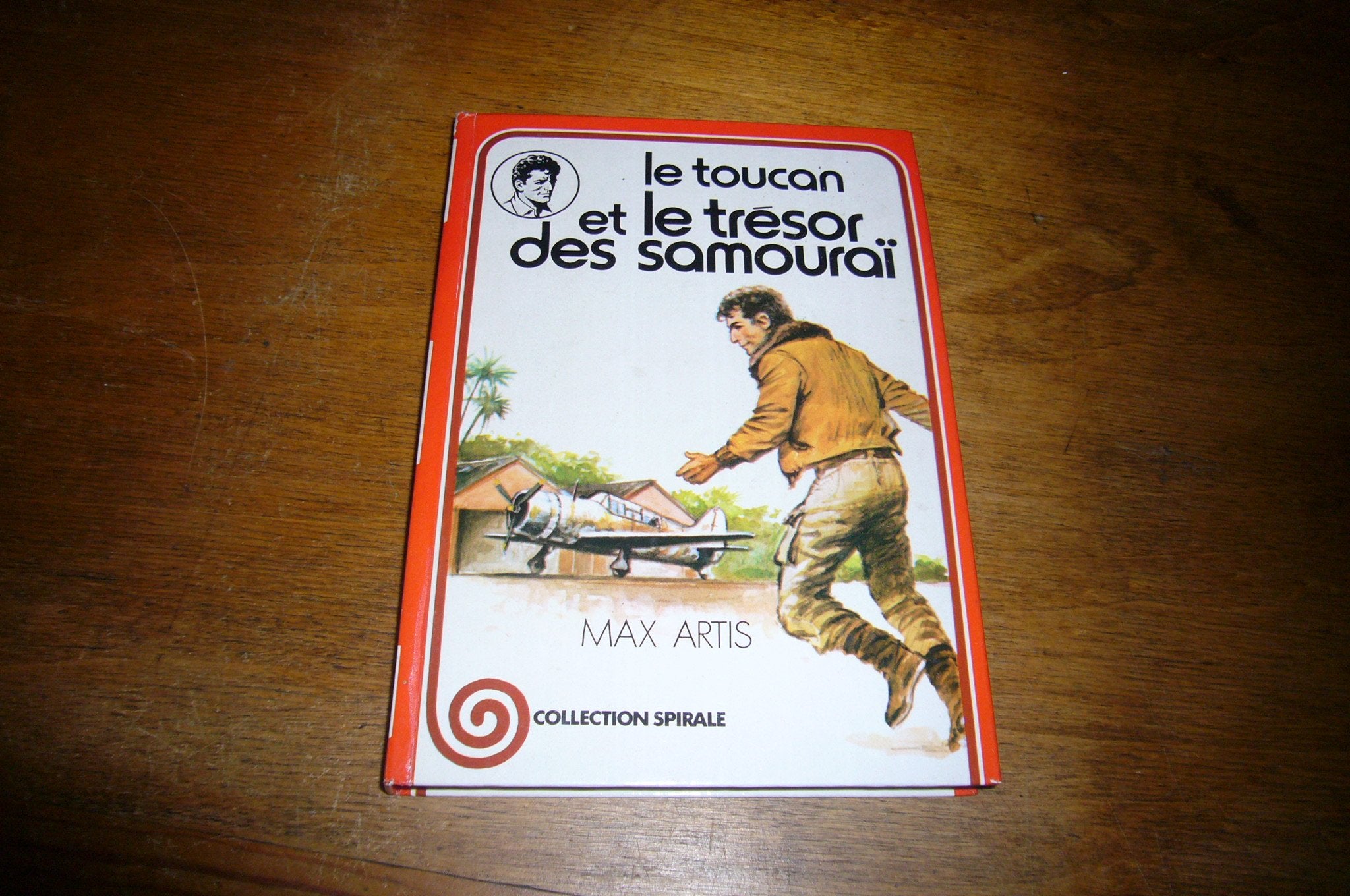 Le Toucan et le trésor des samouraï (Collection Spirale) Books