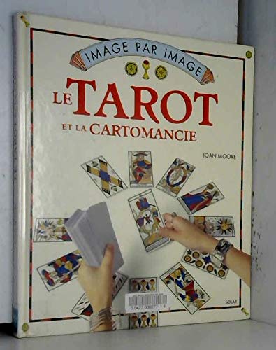 Le tarot et la cartomancie Books