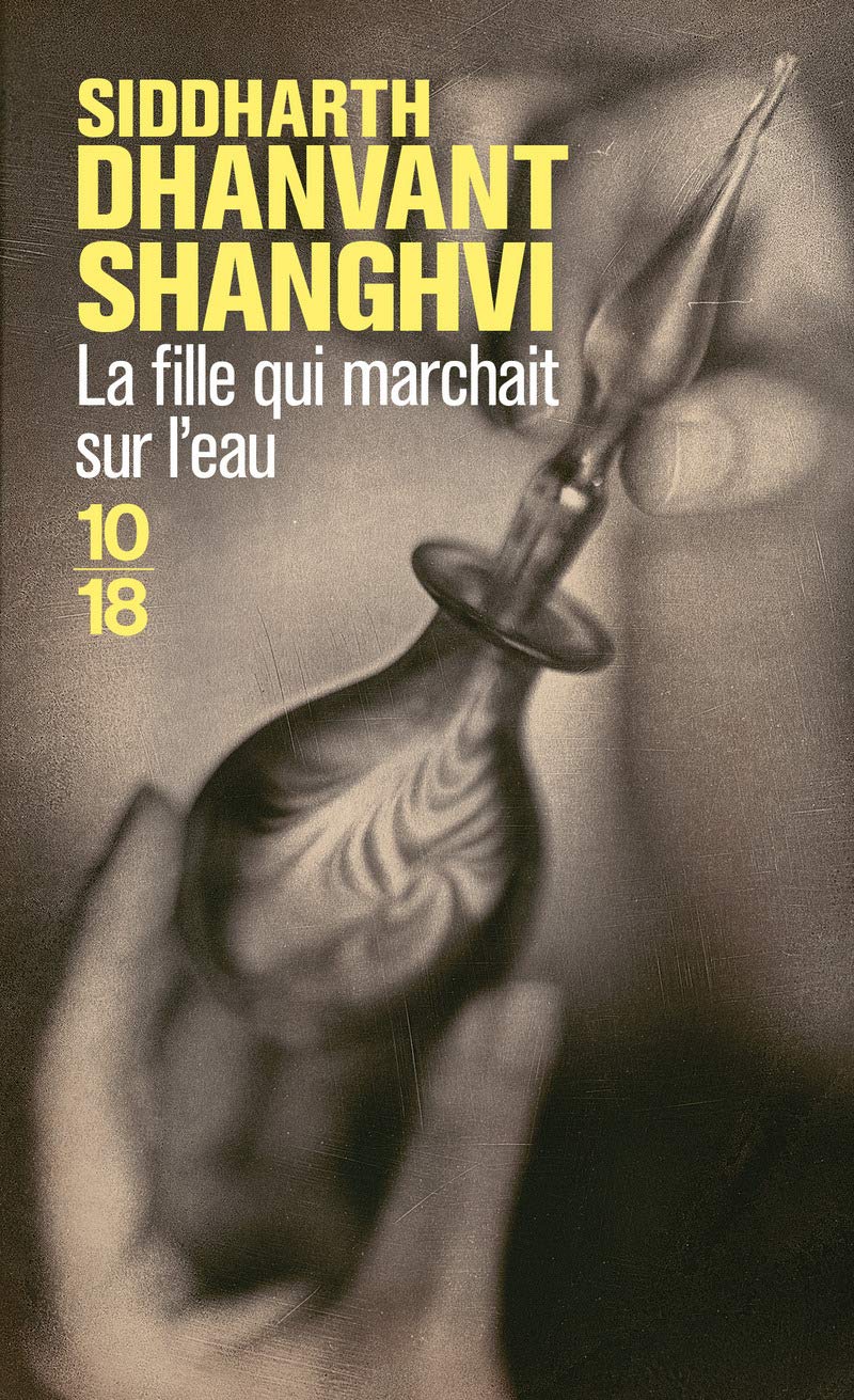 La fille qui marchait sur l'eau book