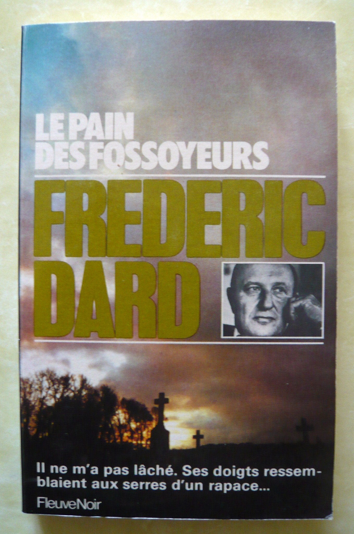 Le Pain des fossoyeurs: Roman... Books