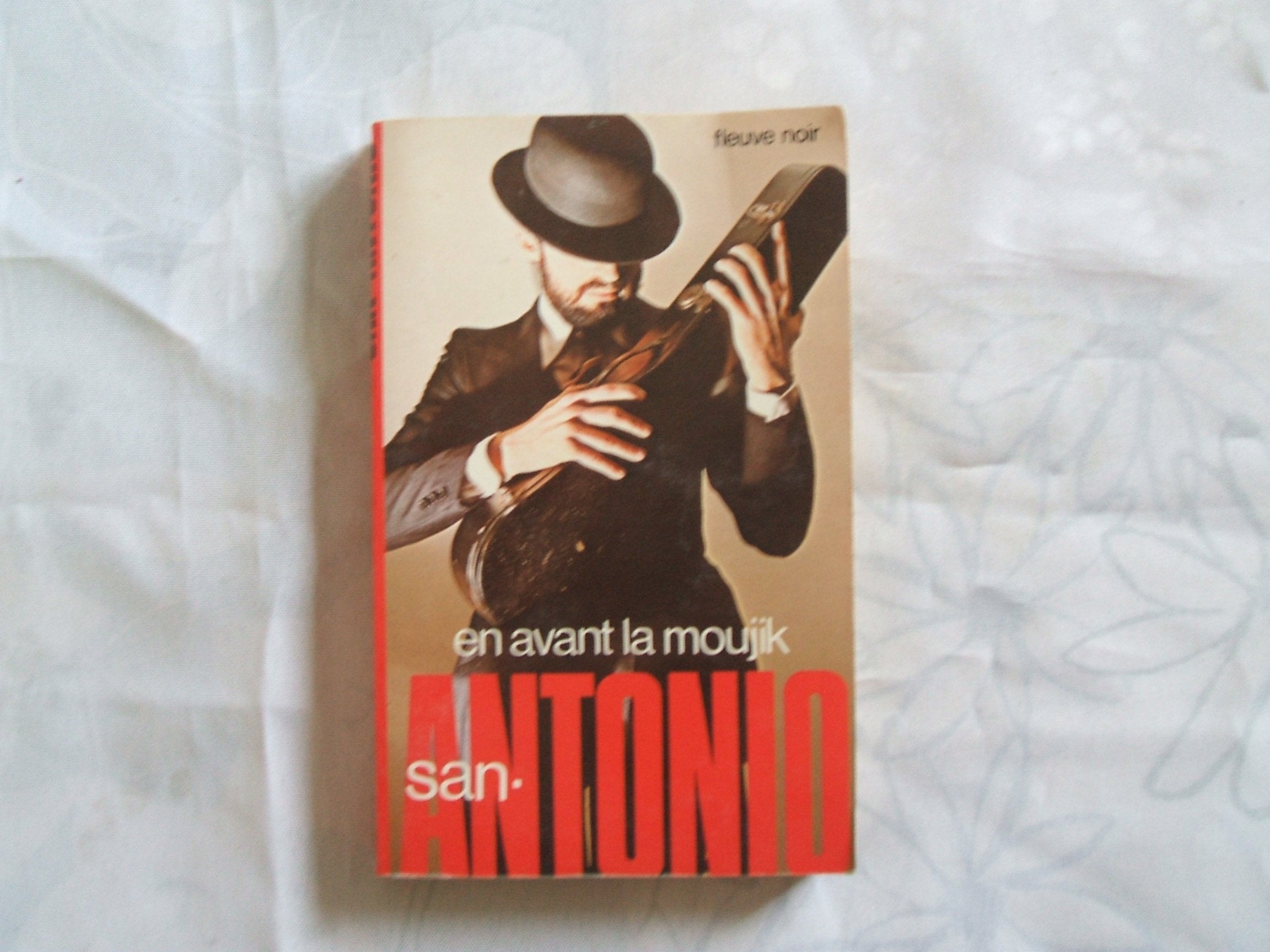 En avant la moujik ! (Spécial-police) Books