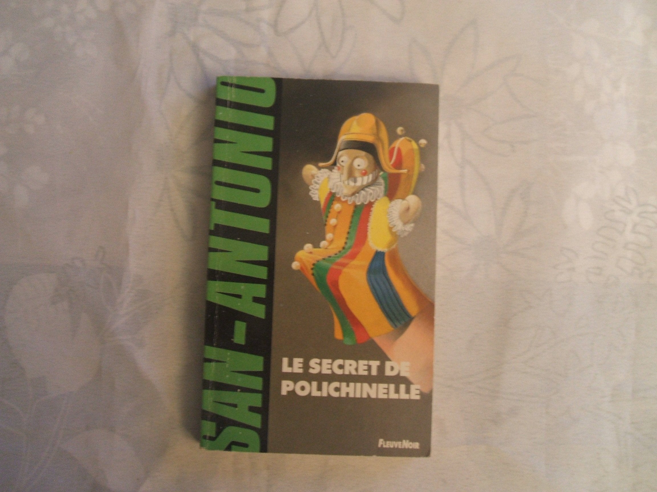 Le Secret de Polichinelle book