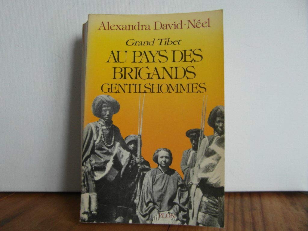 Au pays des brigands gentilshommes book