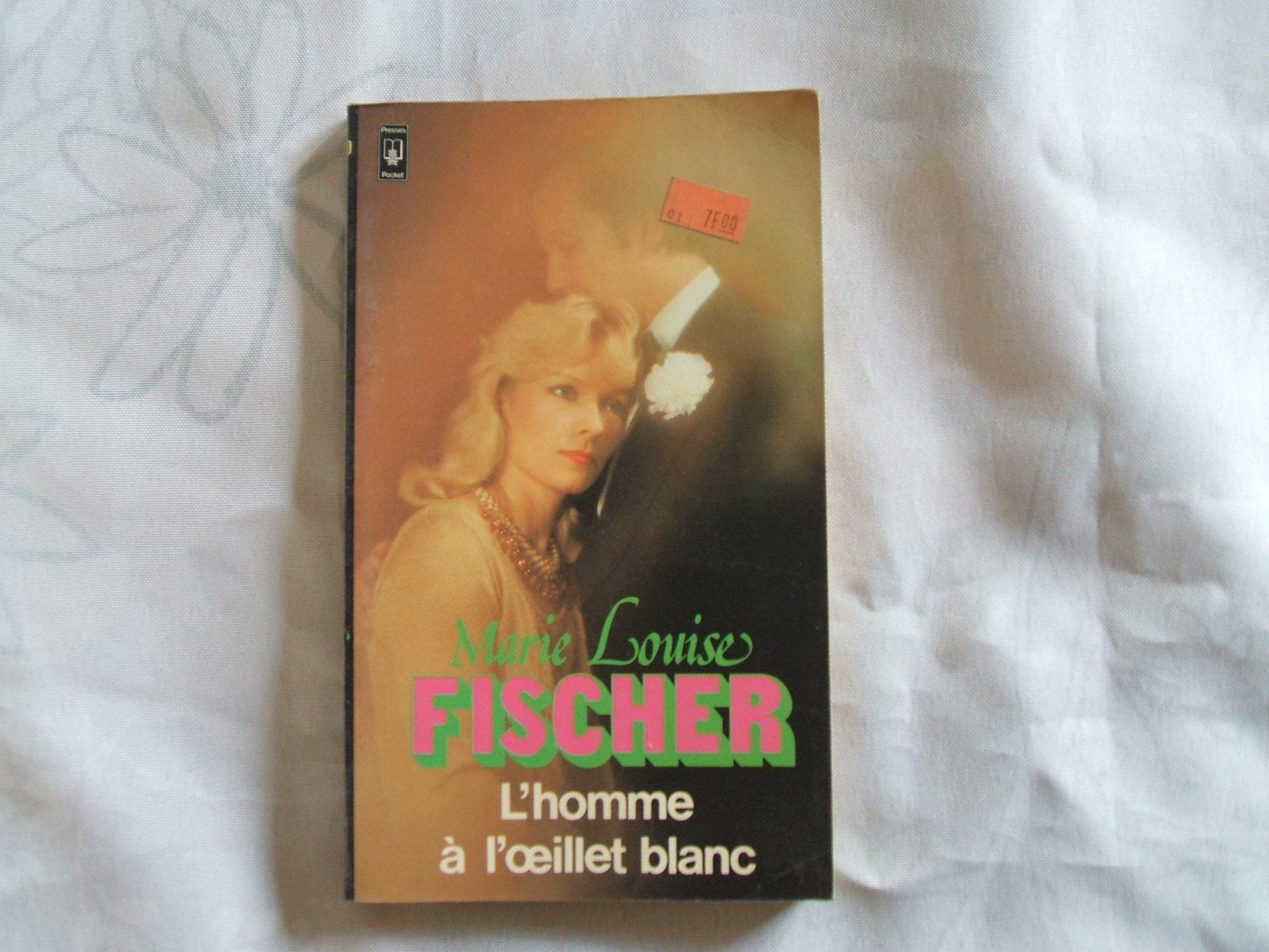 L'Homme à l'oeillet blanc book