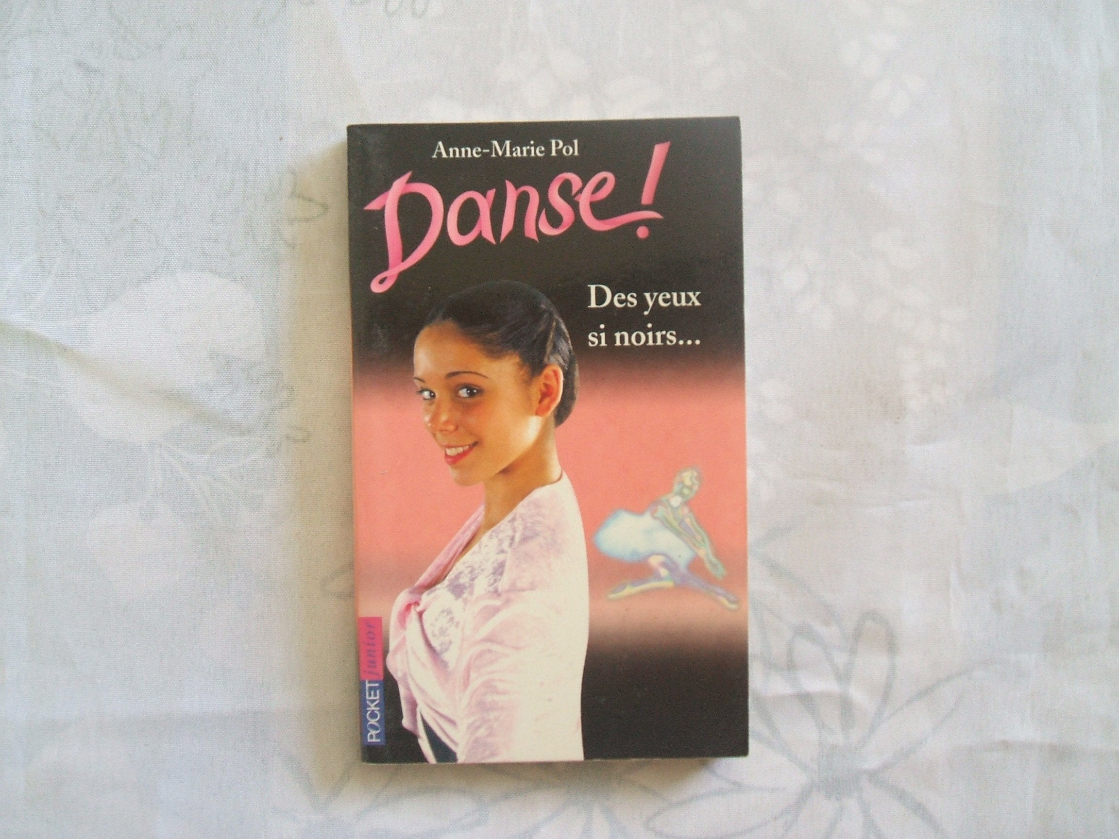Des yeux si noirs Books
