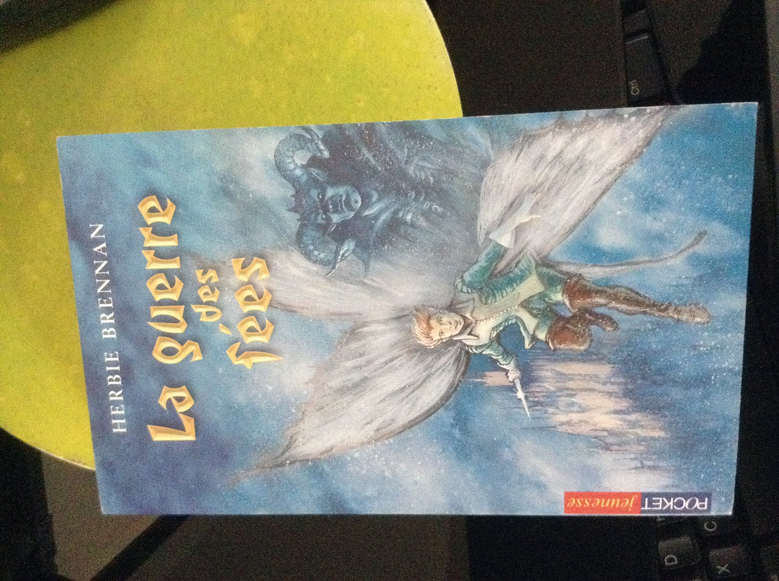La Guerre des fées Books