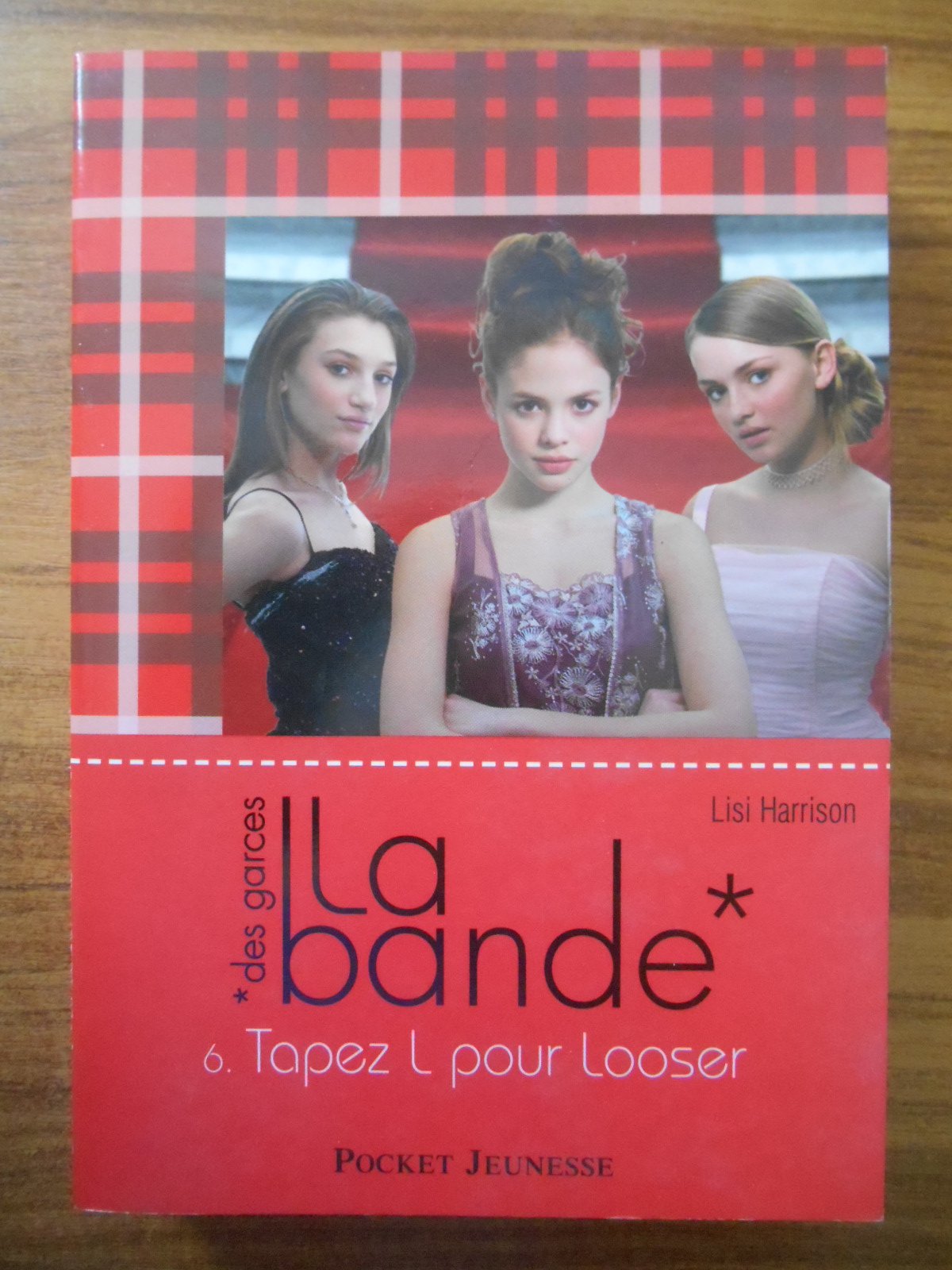 BANDE T08 RUMEURS MENSONGES ET book