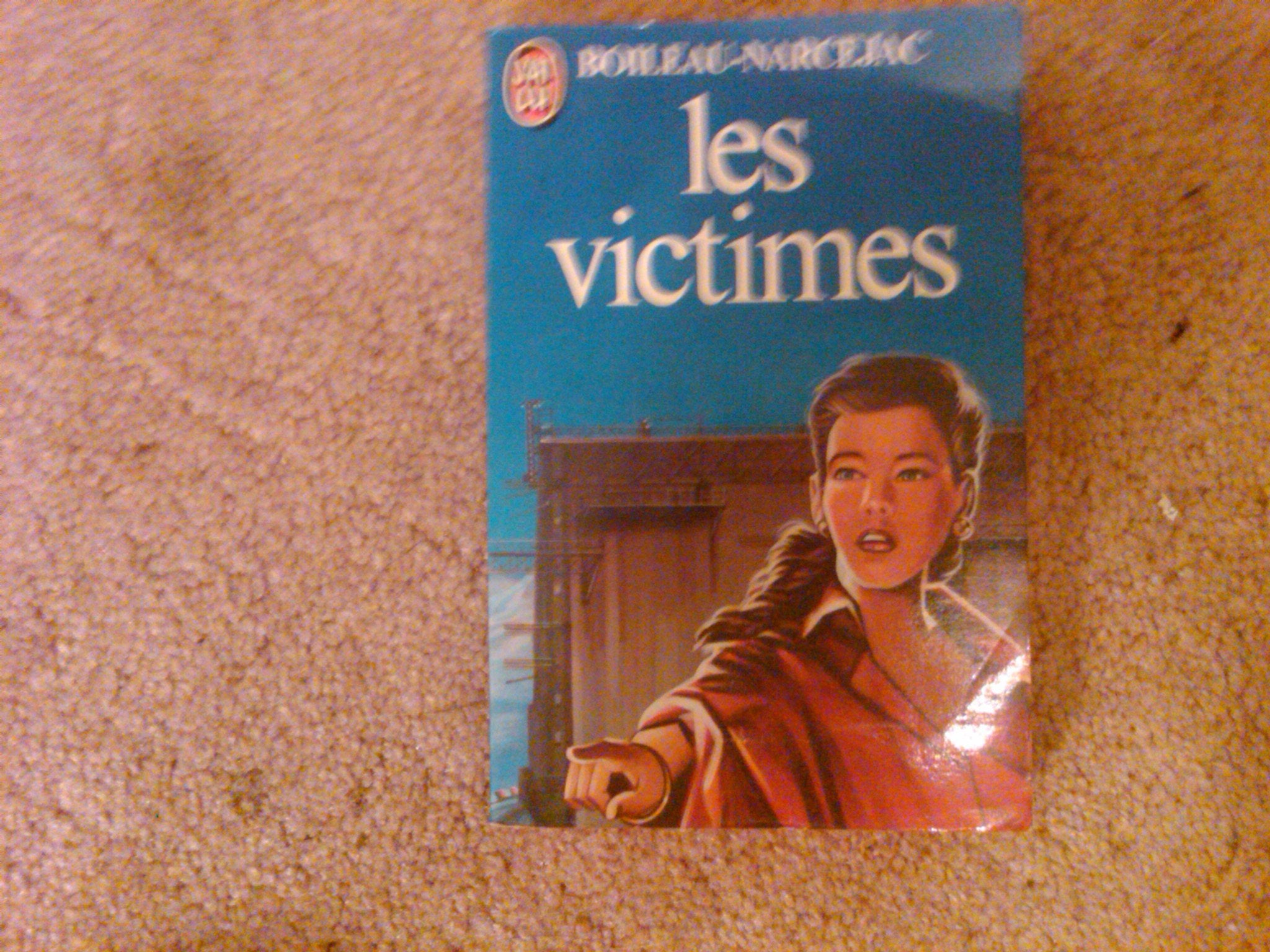 Les Victimes: MANOU N'EST PAS CLAIRE Learning & Reference