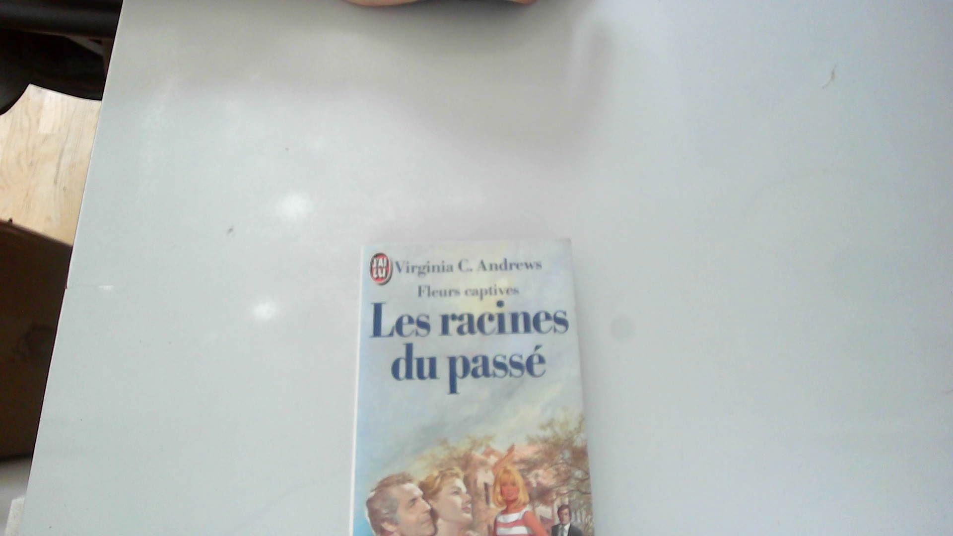Fleurs captives 4 - les racines du passé Eroticism